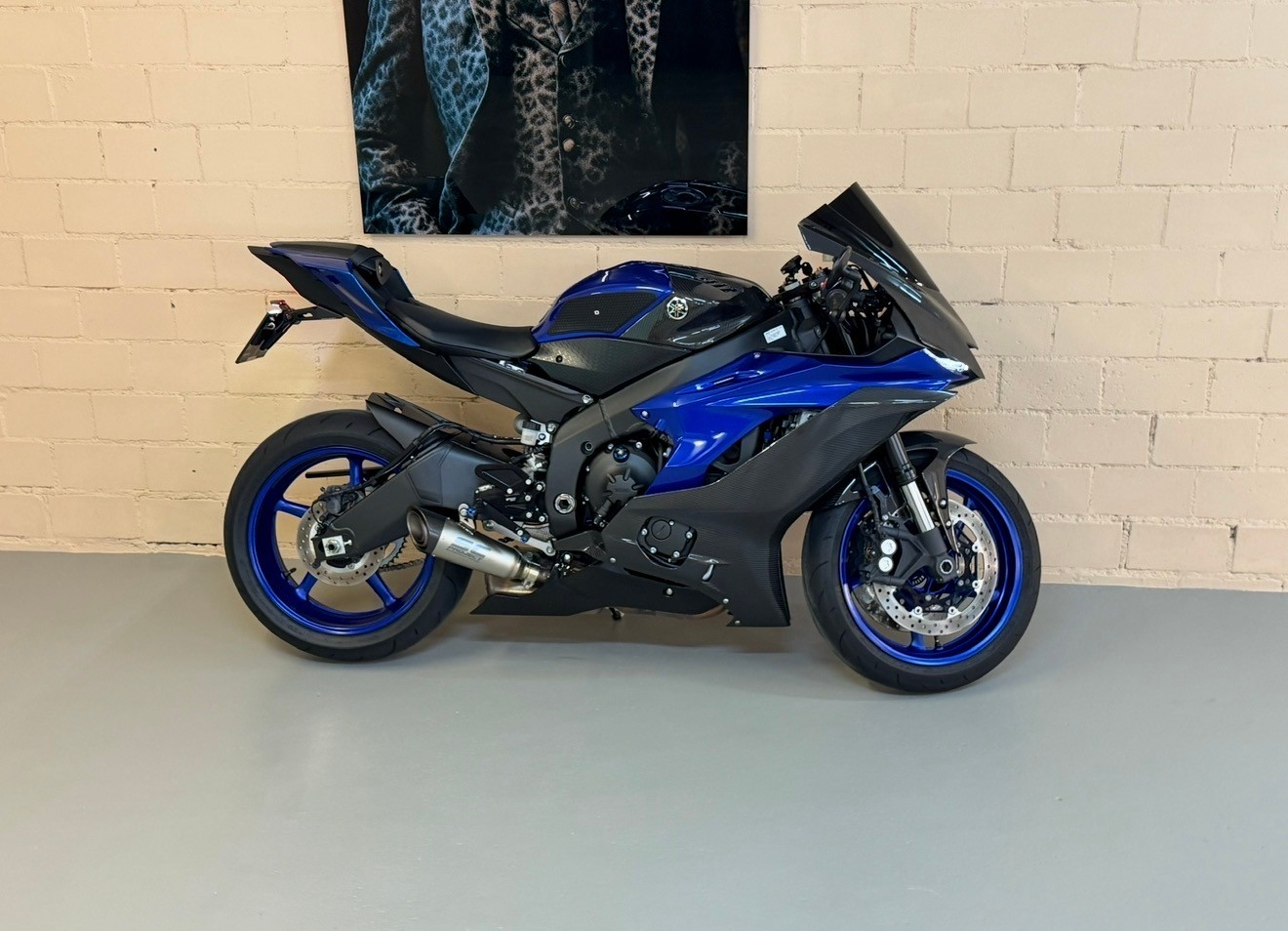 YAMAHA YZF-R6-image-1