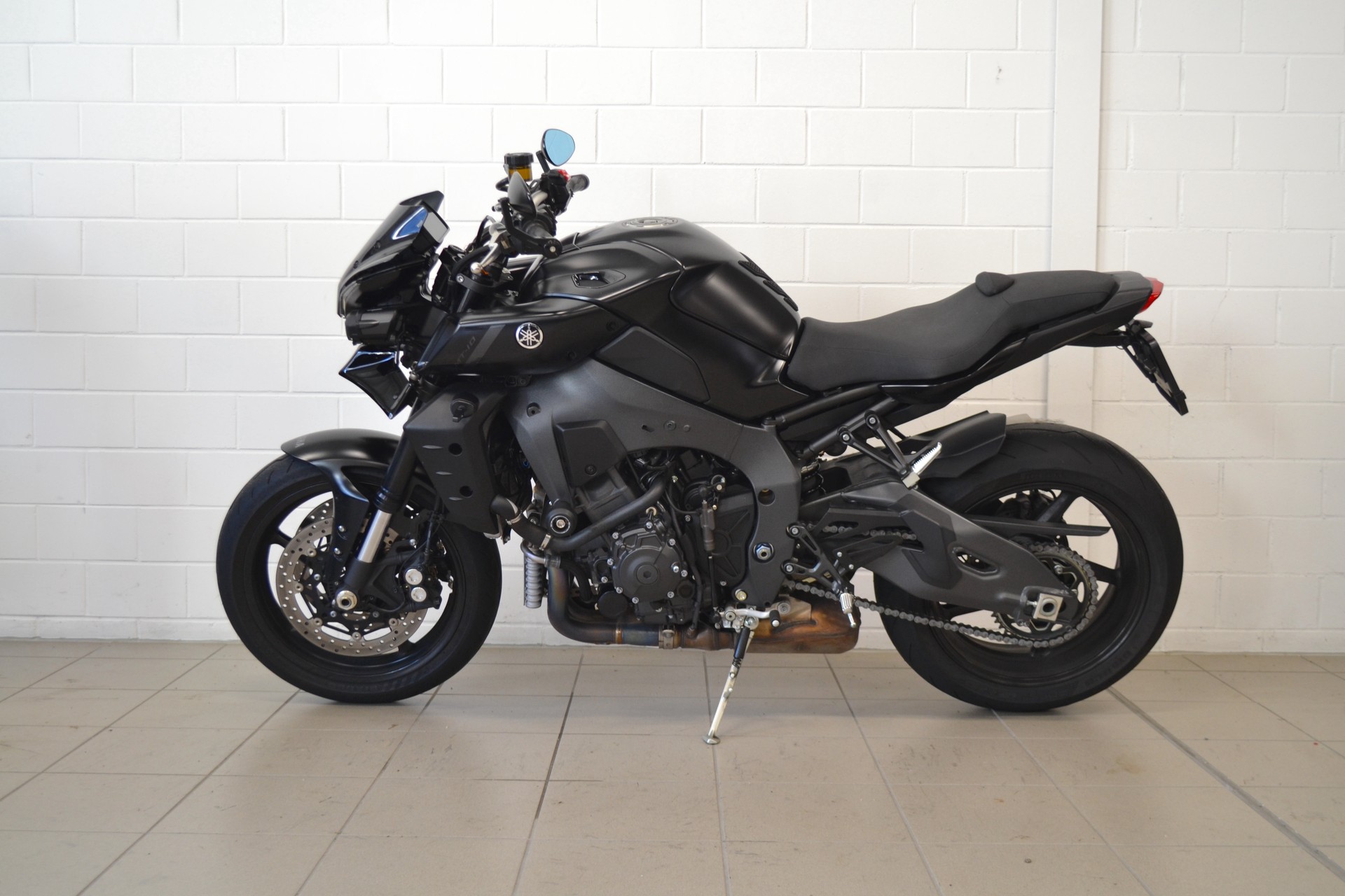 YAMAHA MT-10 ABS-image-1