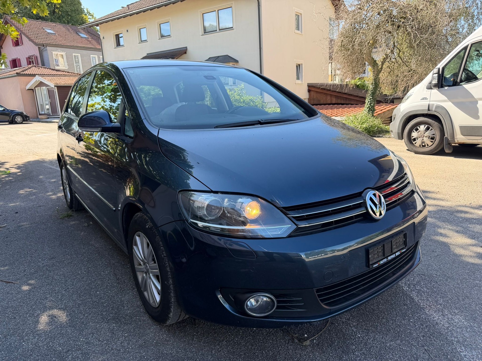 VW Golf Plus 1.4 TSI Team DSG-showroom-element-2