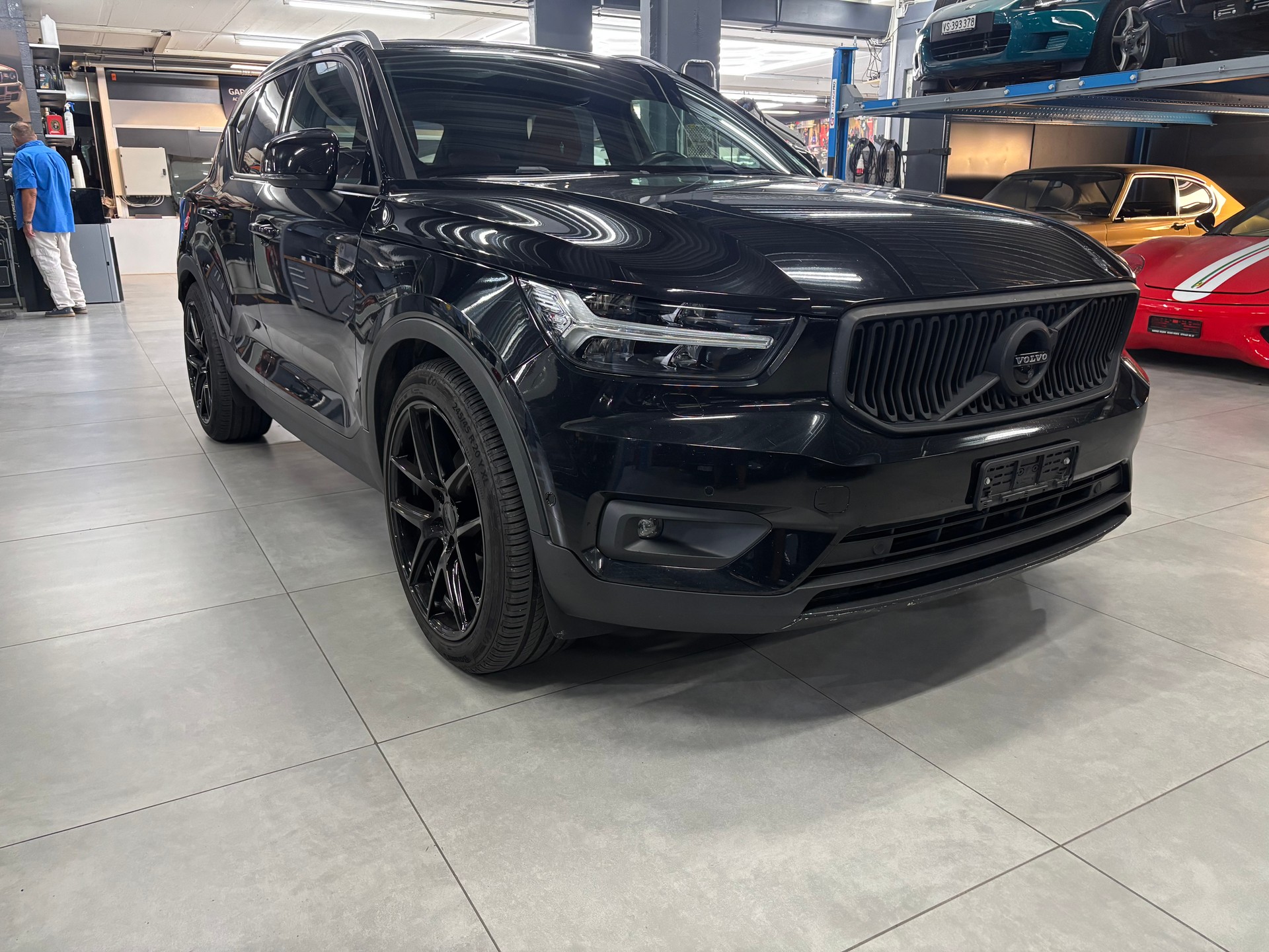 VOLVO XC40 T5 AWD Momentum Geartronic