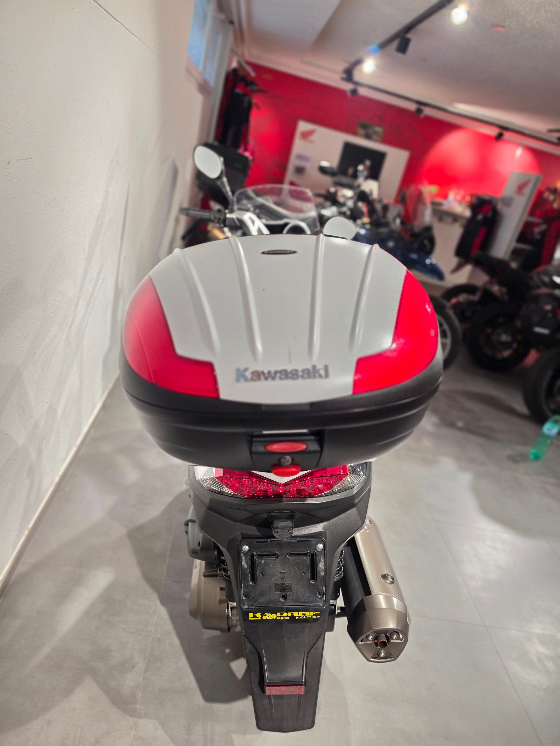 KAWASAKI J 300 ABS-image-13