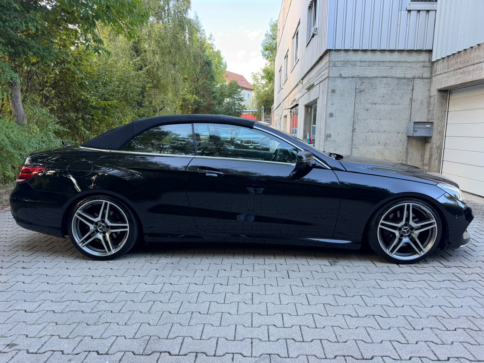 MERCEDES-BENZ E 400 AMG Line 7G-Tronic-image-7