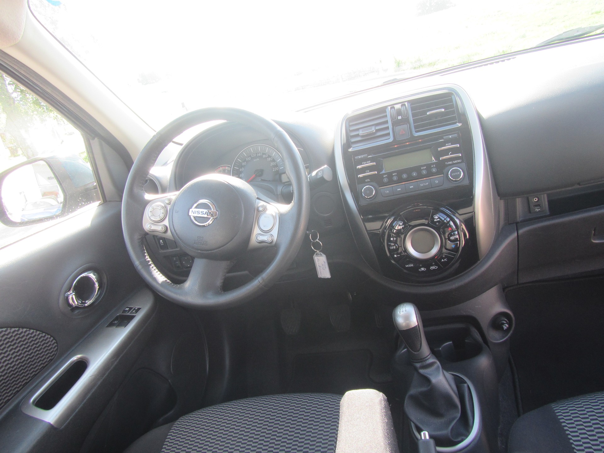 NISSAN Micra 1.2 DIG-S acenta-image-6