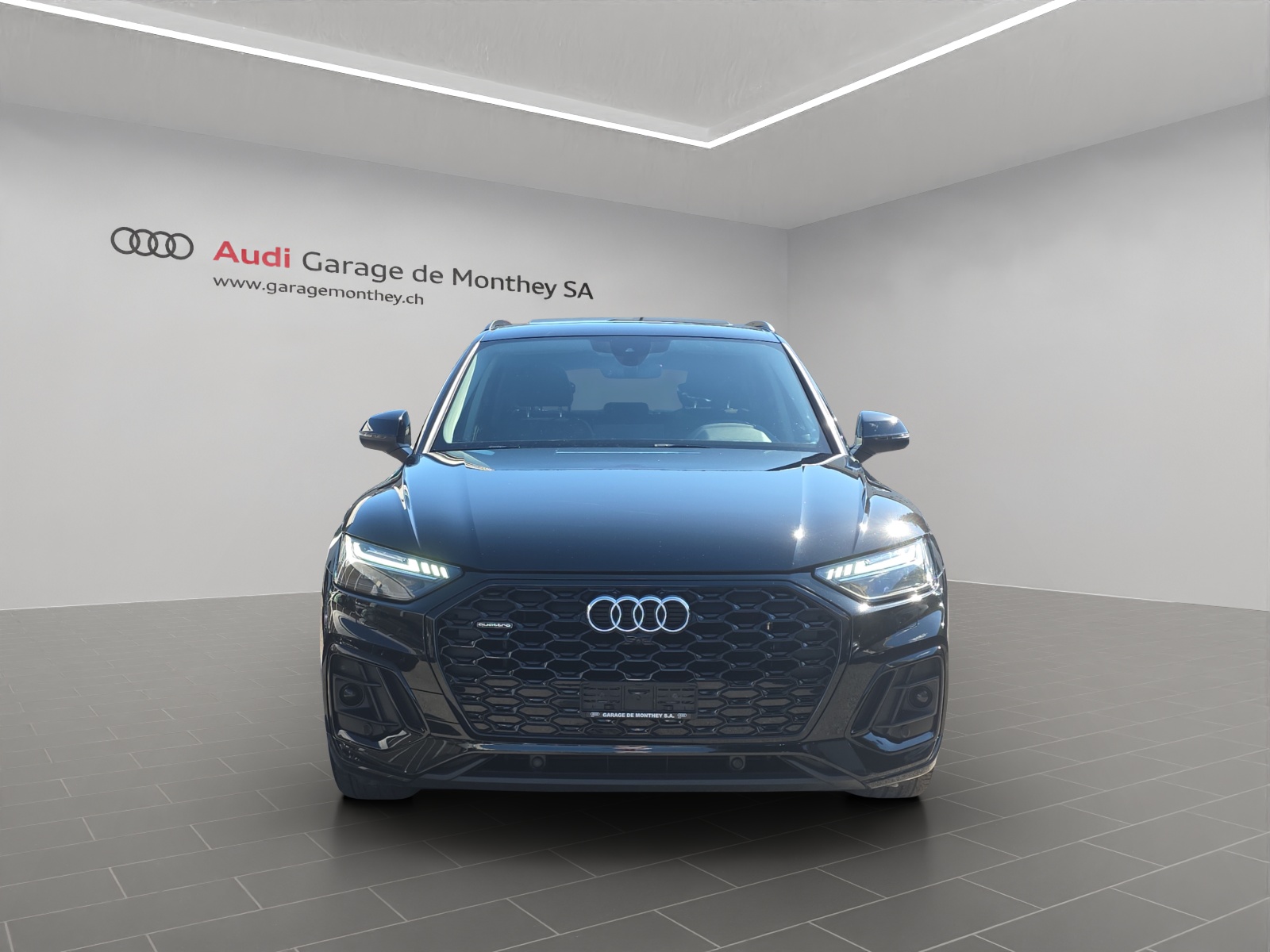 AUDI Q5 Sportback 40 TDI Blackedition quattro S-tronic-image-1