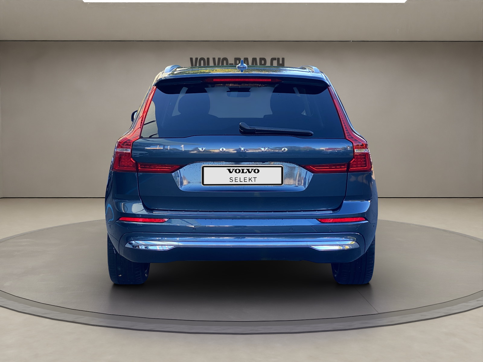 VOLVO XC60 2.0 T6 TE Ultimate Bright eAWD-showroom-element-3