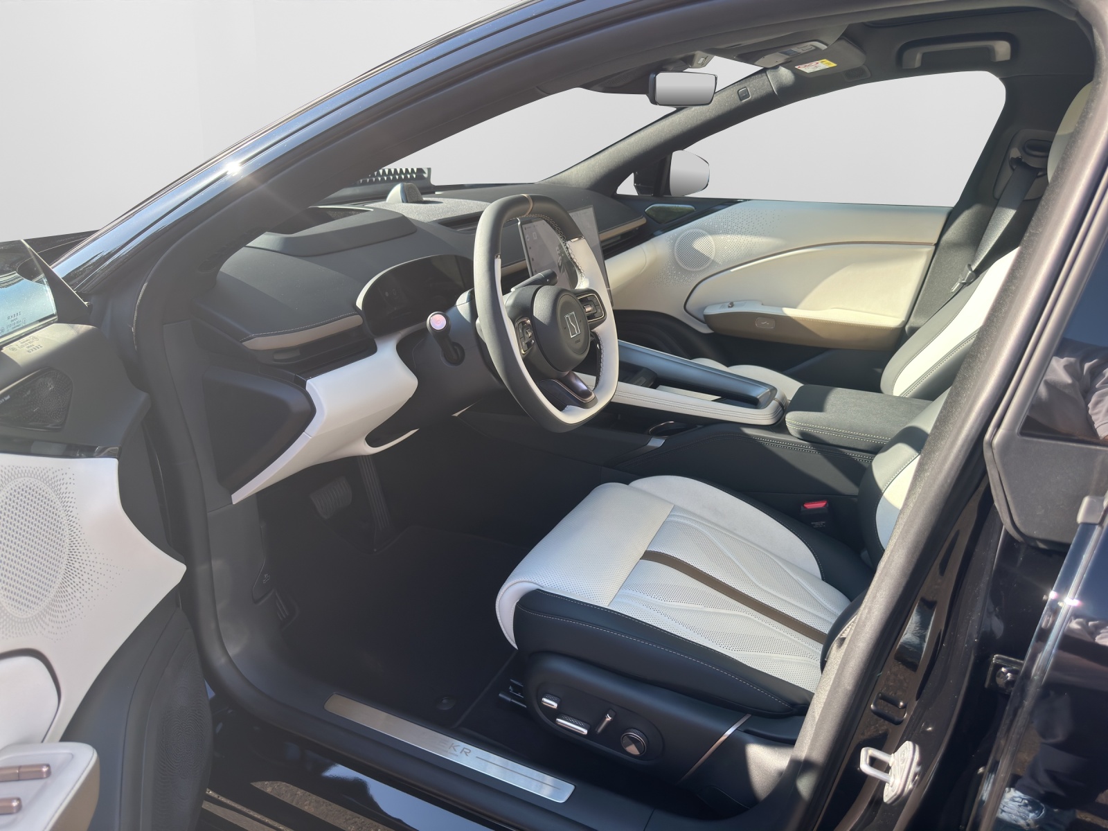 ZEEKR 7GT Privilege Launch Edition AWD-image-5