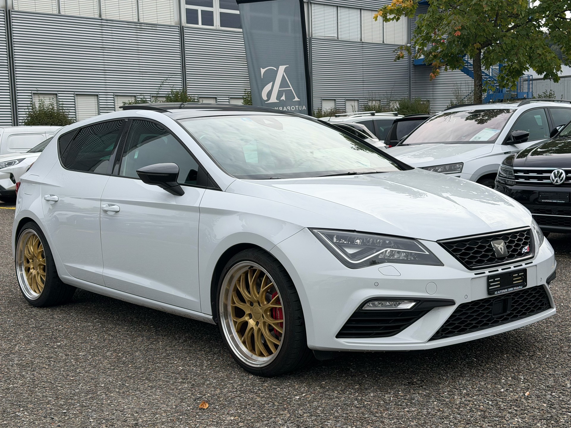 SEAT Leon 2.0 TSI Cupra 300 DSG-showroom-element-2