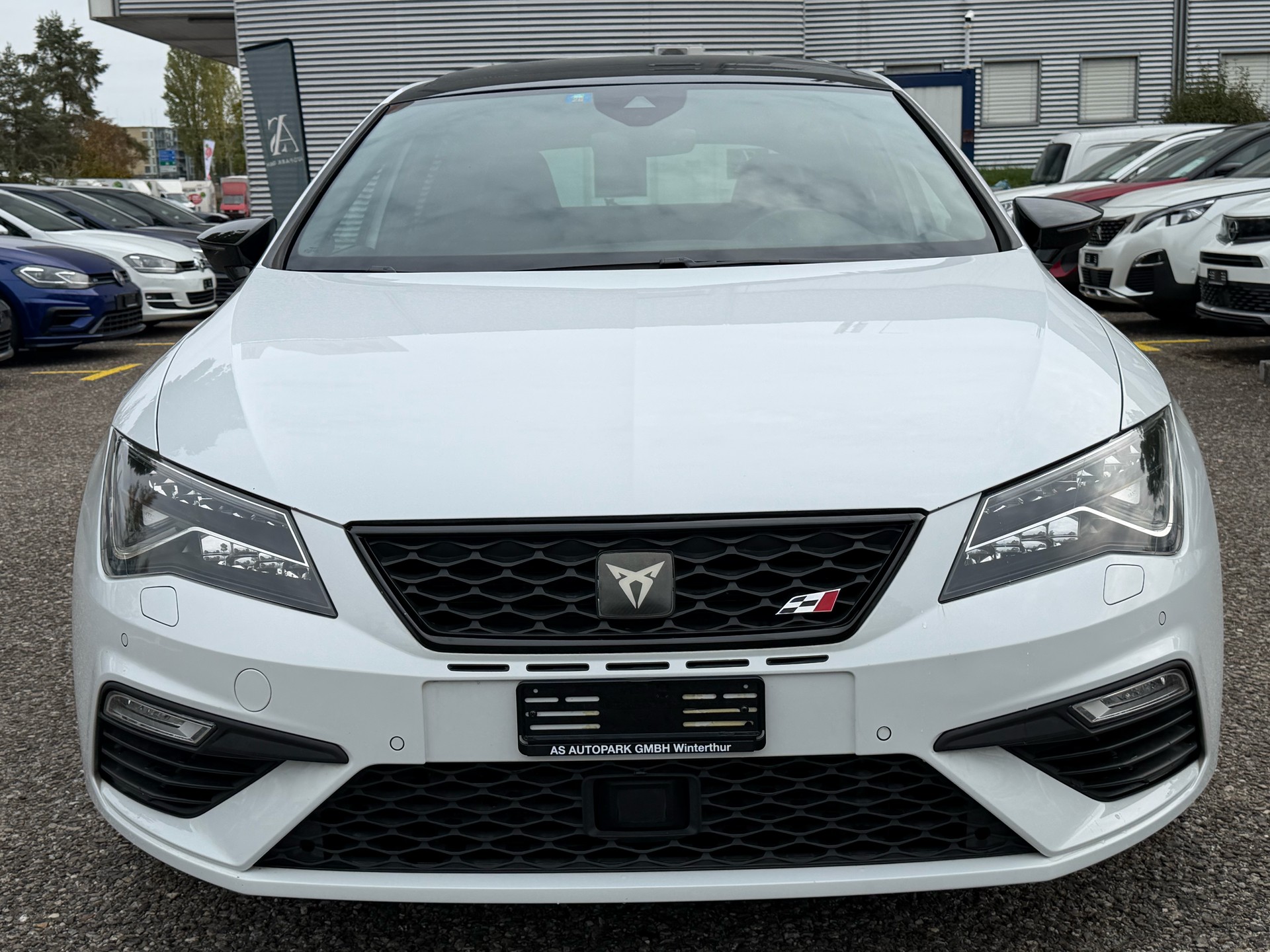 SEAT Leon 2.0 TSI Cupra 300 DSG-showroom-element-1