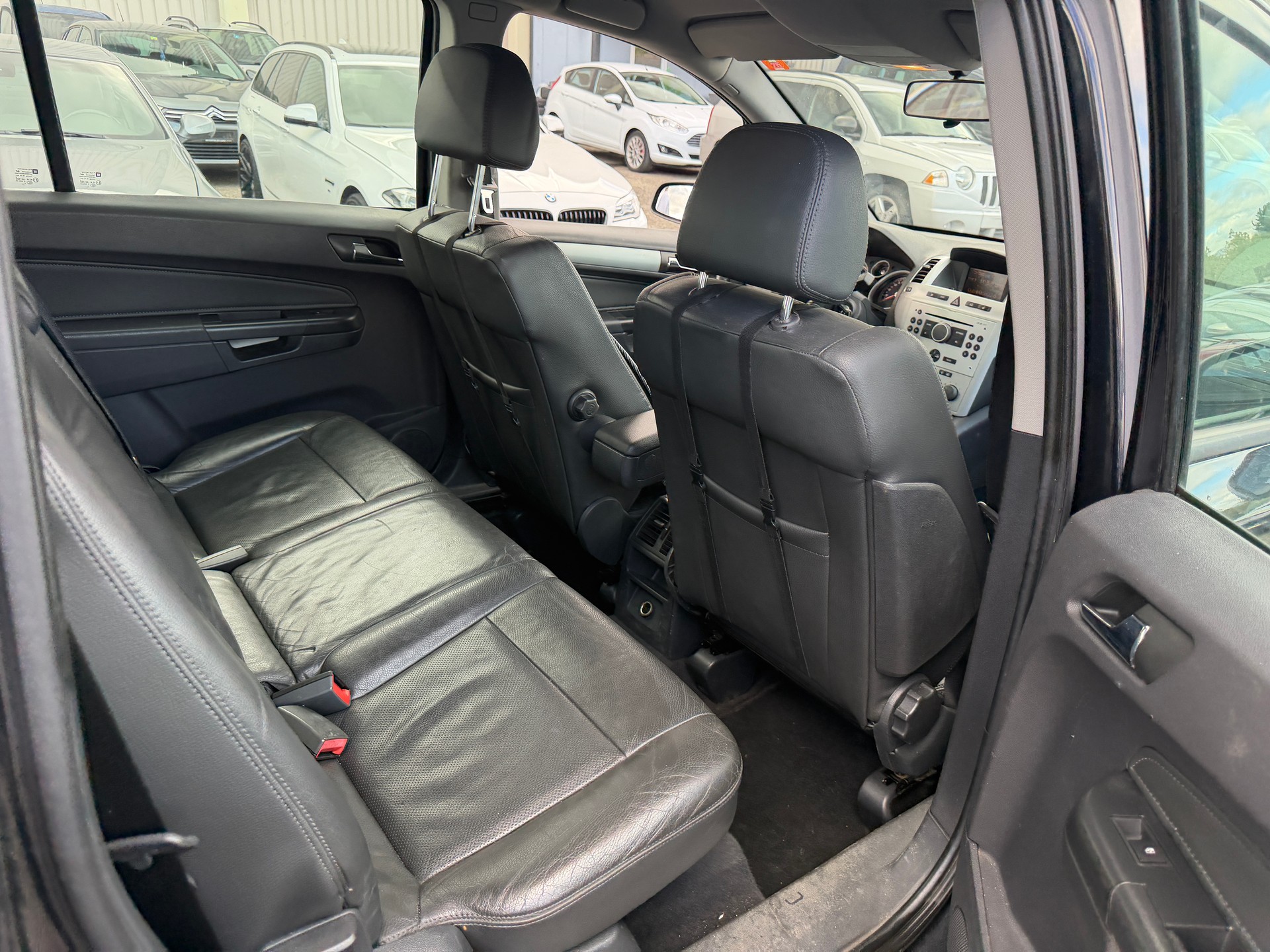 OPEL Zafira 2.2i 16V Sport Automatic-image-6