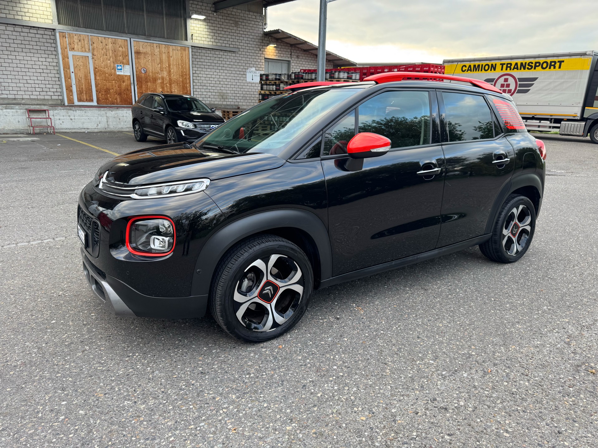 CITROEN C3 Aircross 1.2i PureTech Shine EAT-showroom-element-2