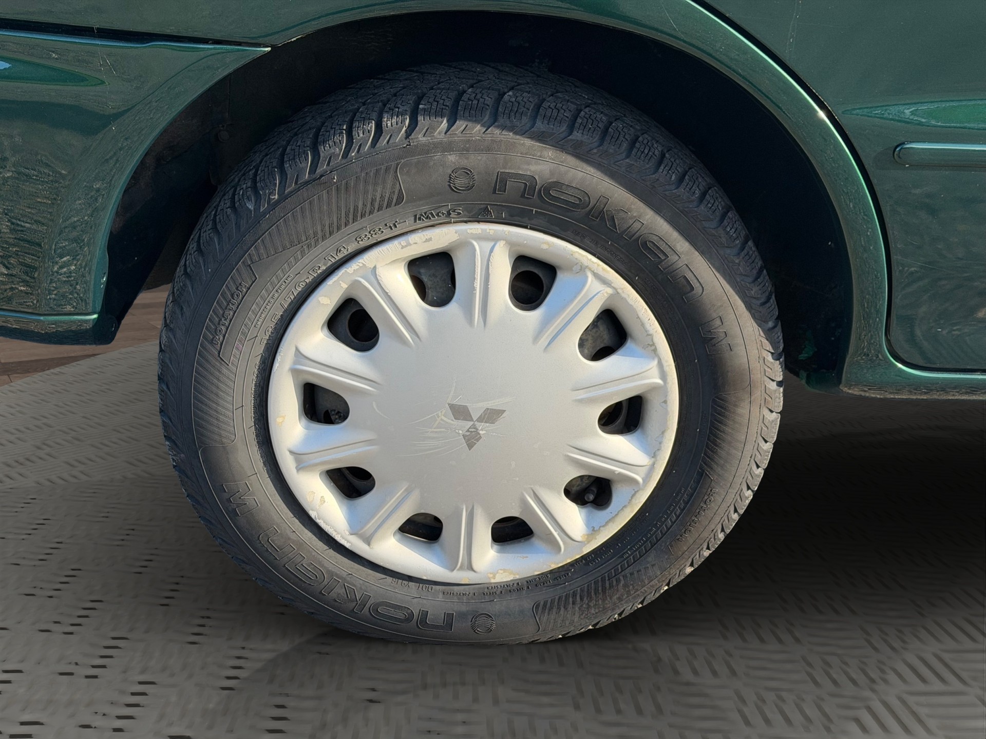 MITSUBISHI Lancer 1.6 GLX Edition4x4-image-25