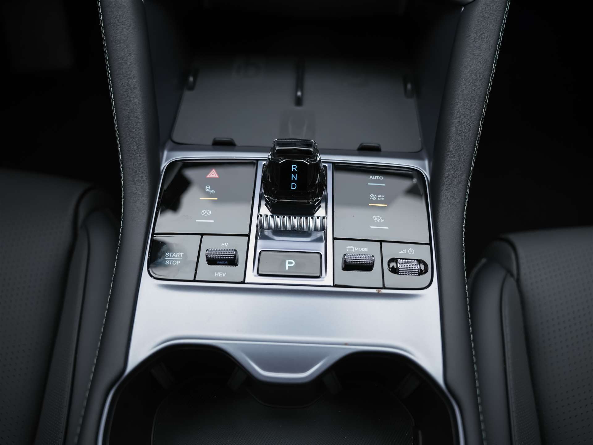 BYD Seal U DM-i Boost *Werksgarantie*Panorama*Sitzbelüftung*360° Kamera*-image-22