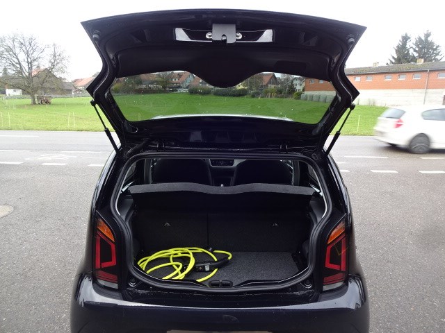 VW e-Up-image-11