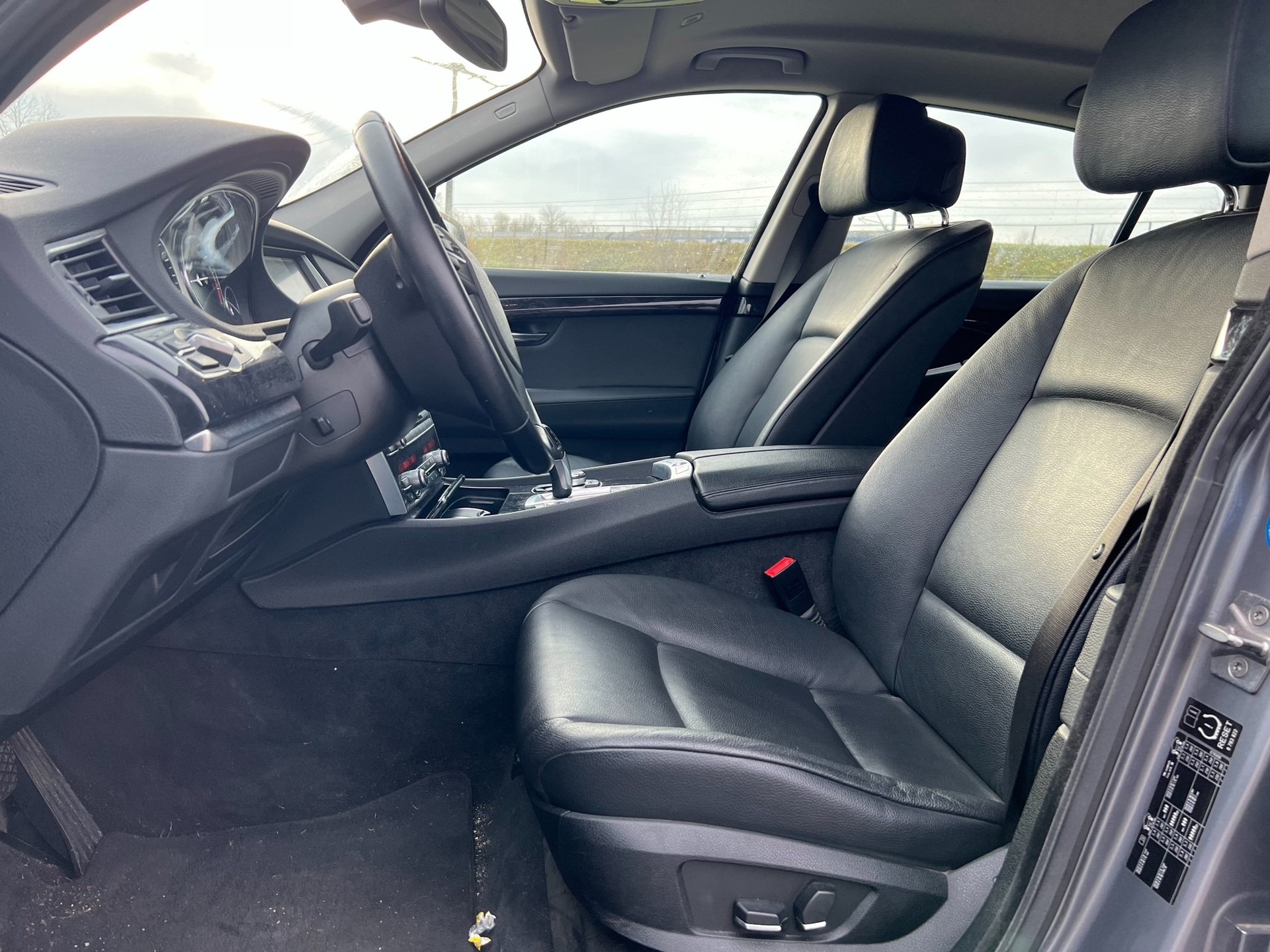 BMW 530d GT Steptronic-image-7