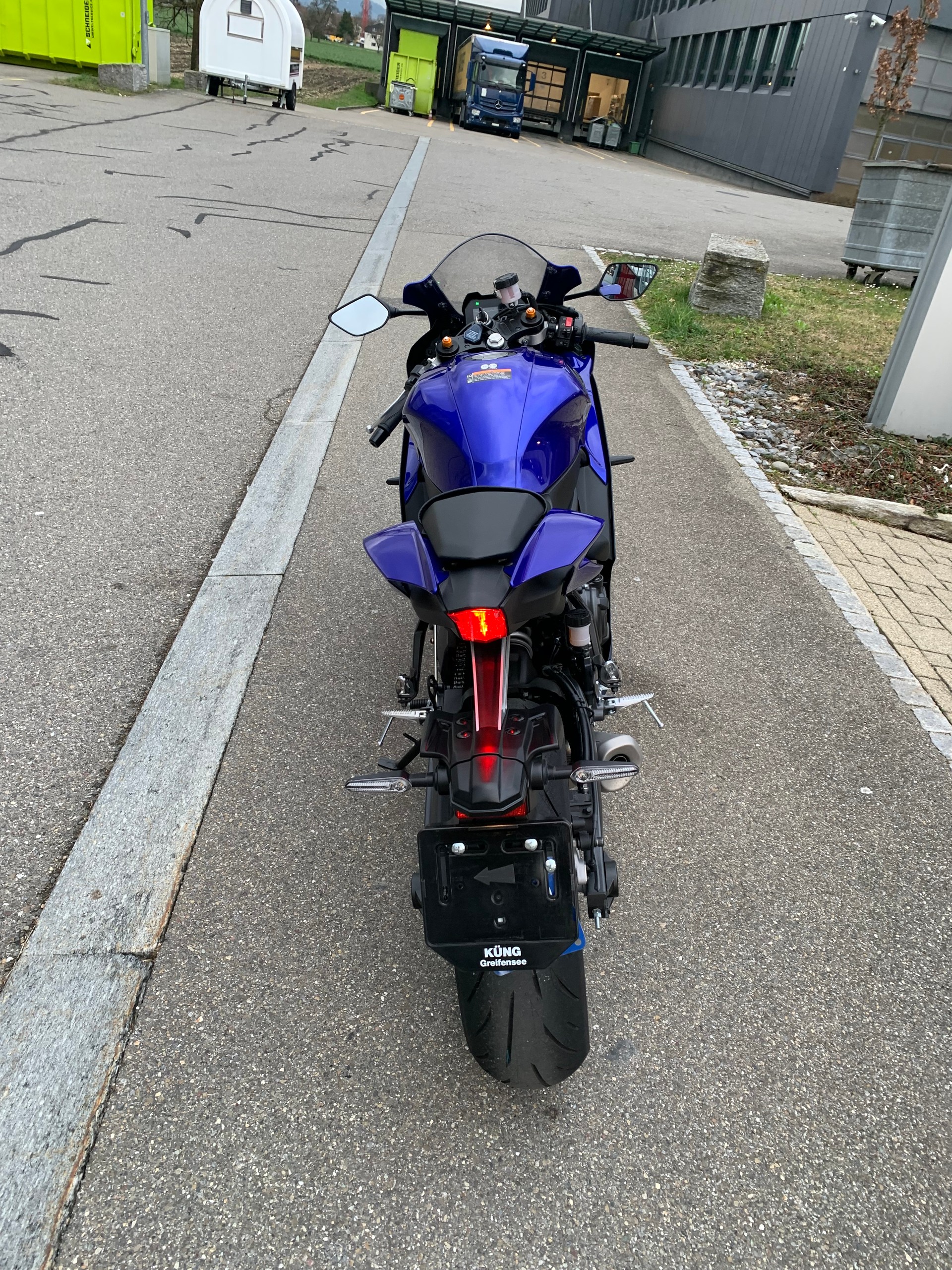 YAMAHA YZF-R7 (35kW)-image-3
