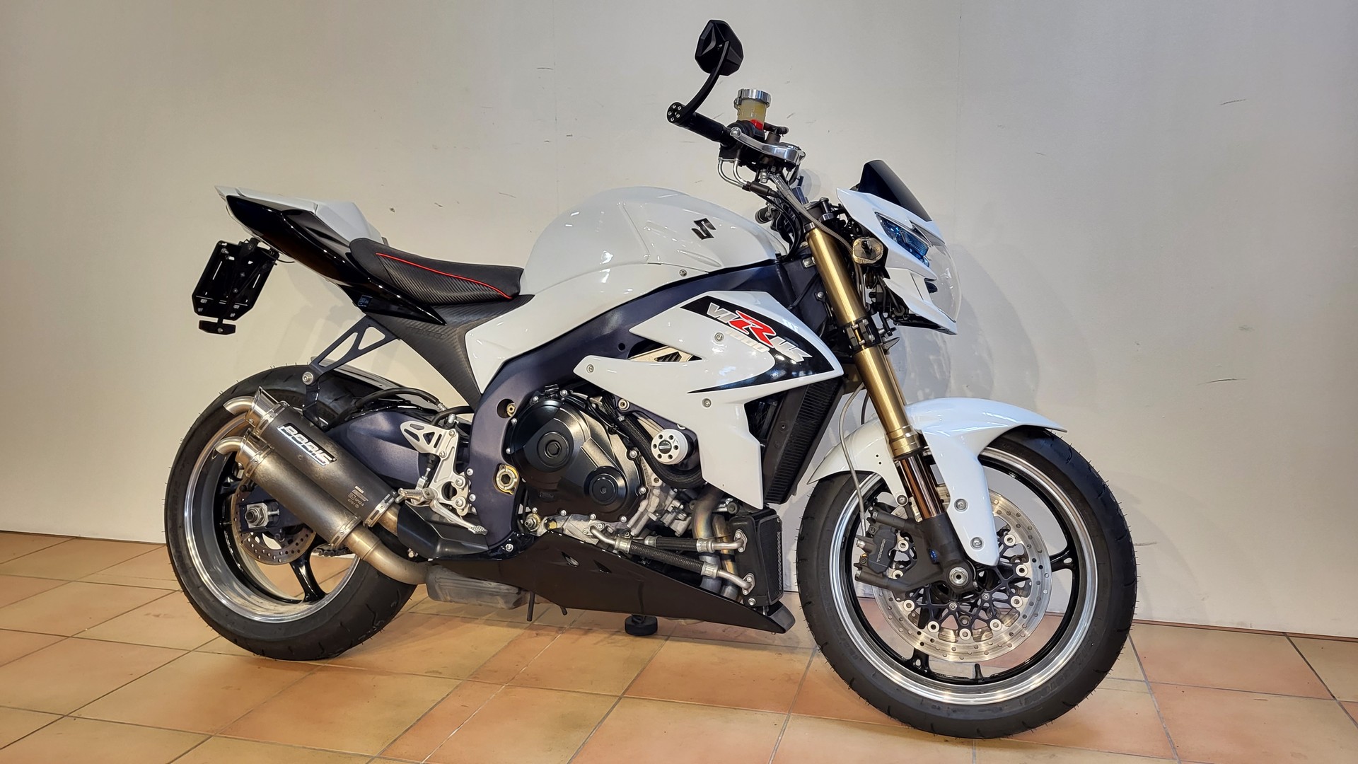 SUZUKI Virus-image-2