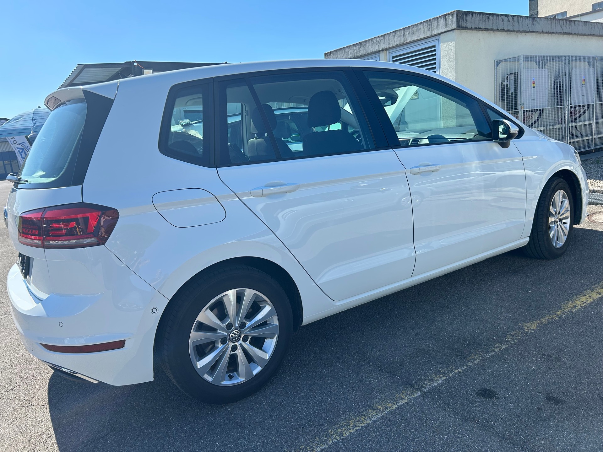VW Golf Sportsvan 1.5 TSI EVO Highline DSG-image-6