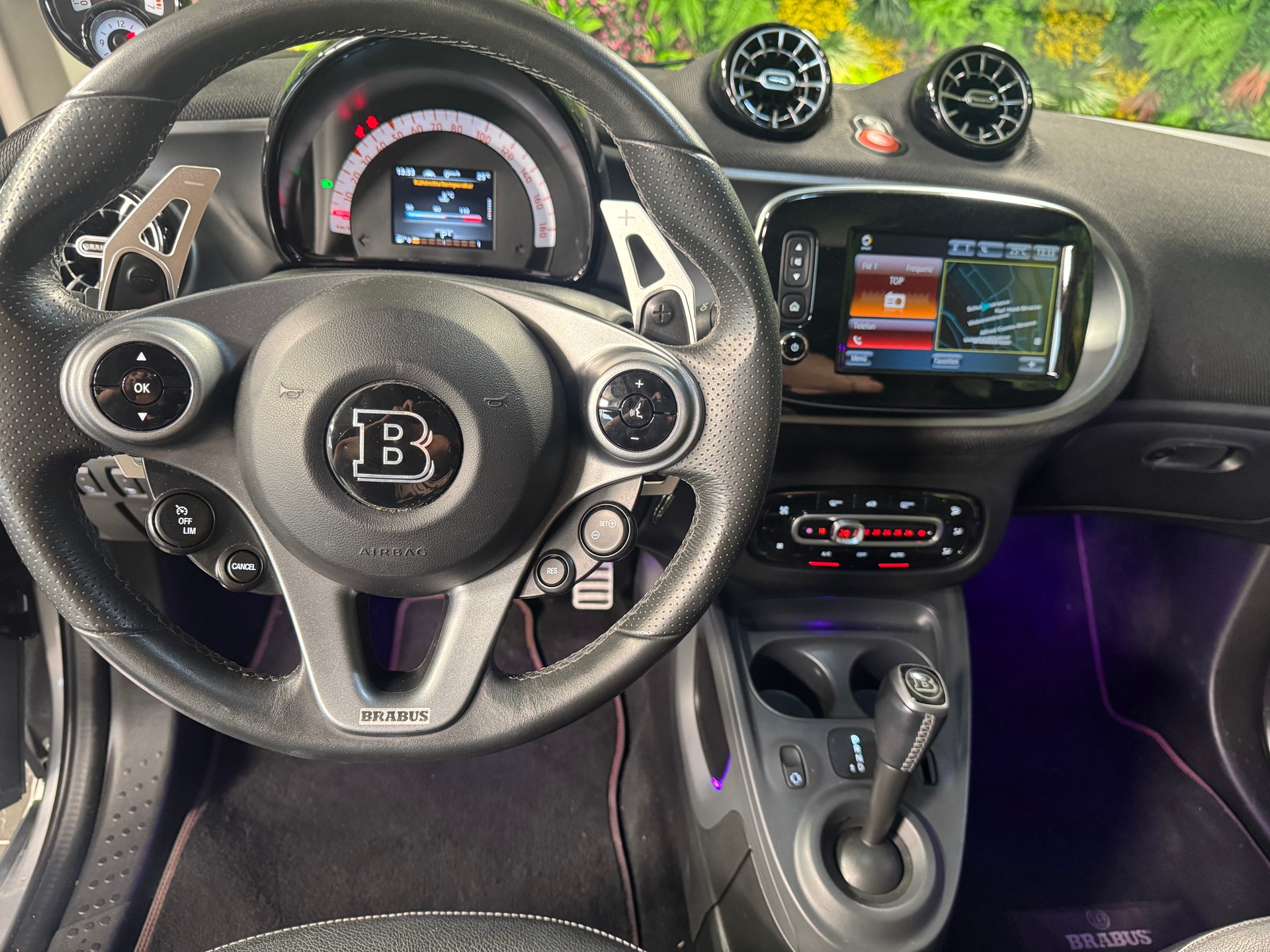 SMART fortwo prime twinmatic Brabus-image-11