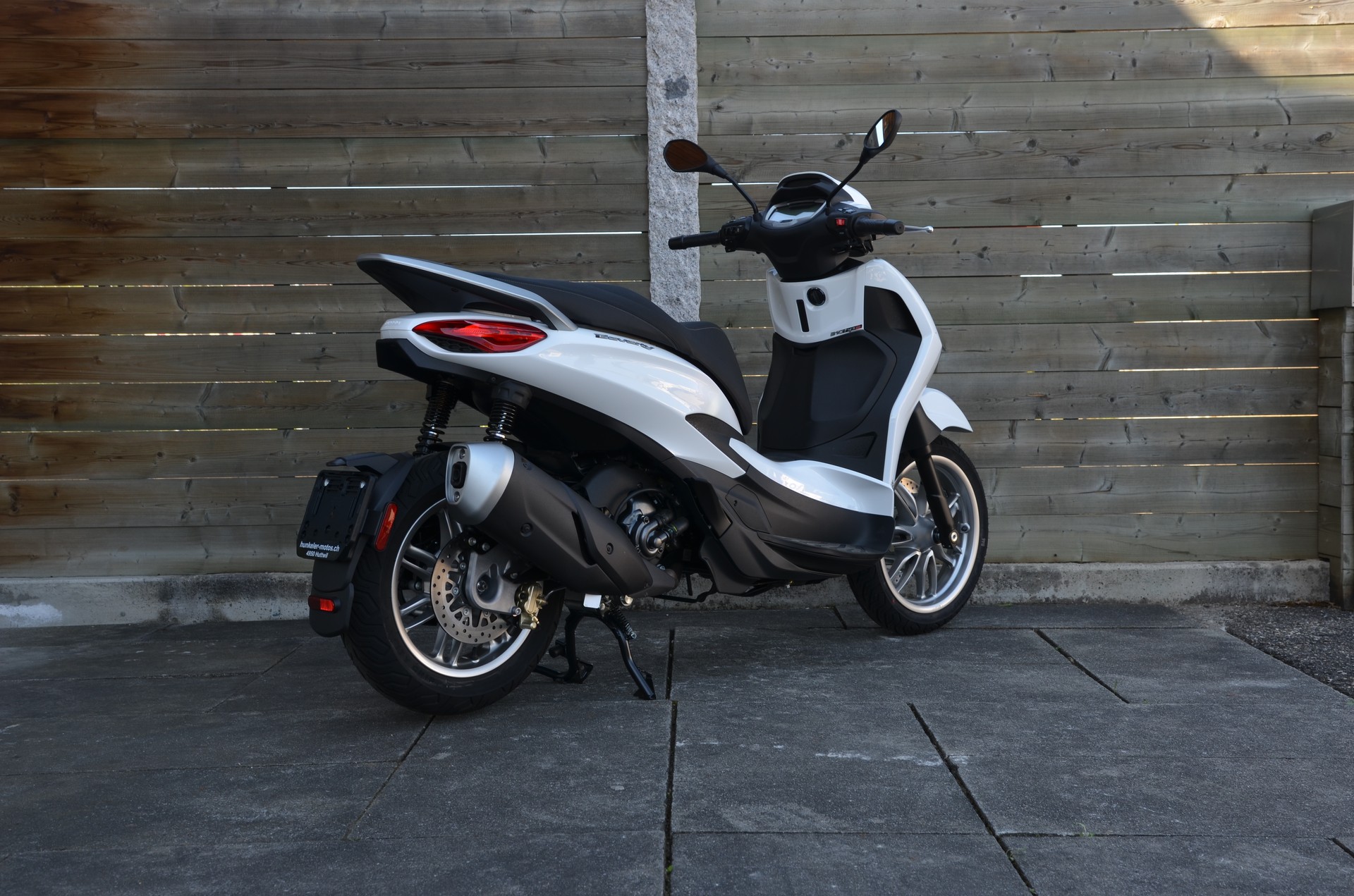 PIAGGIO 310 E5+-image-1