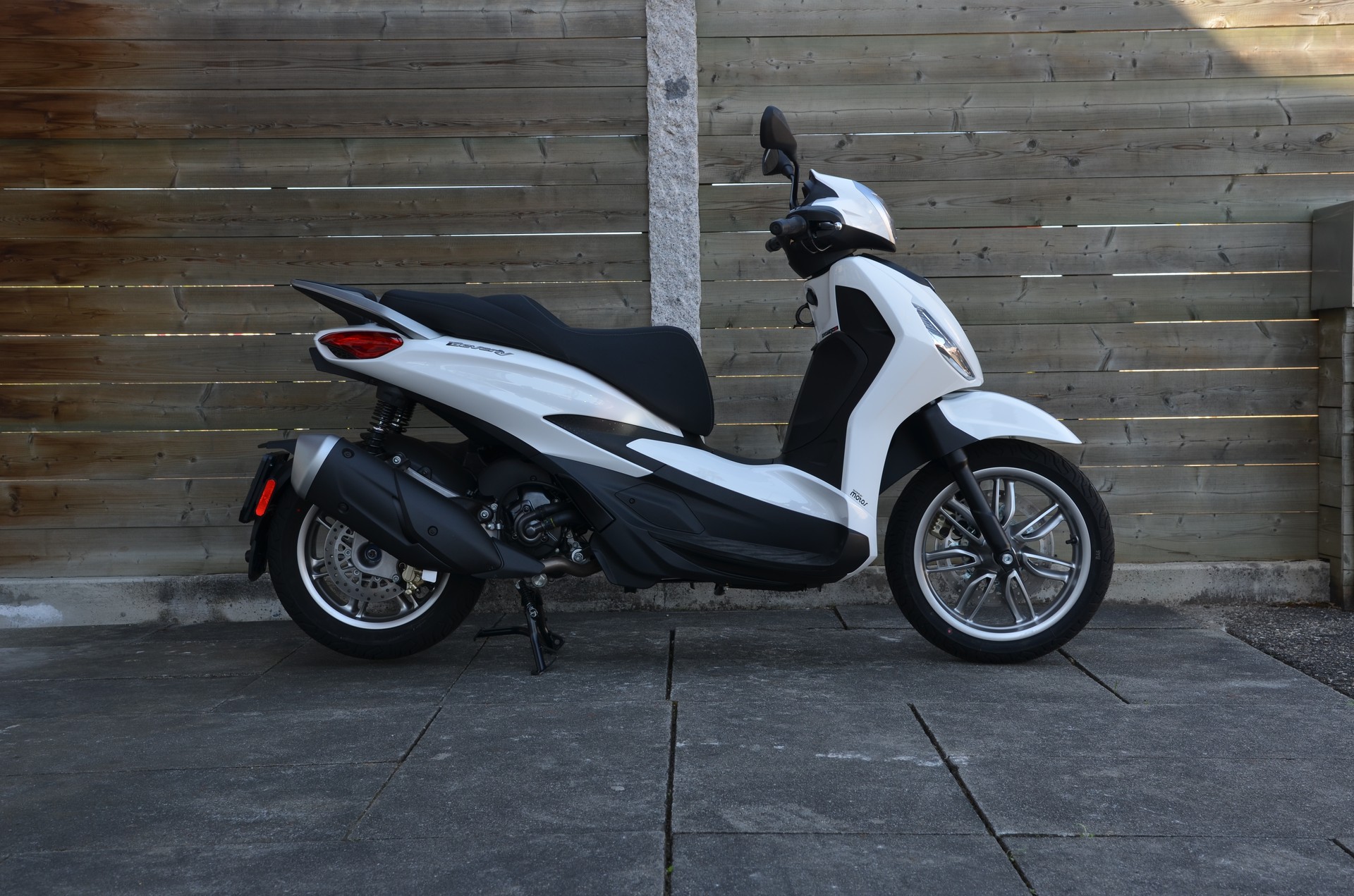 PIAGGIO 310 E5+-image-0