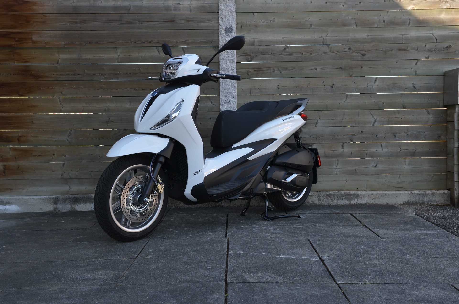 PIAGGIO 310 E5+-image-3