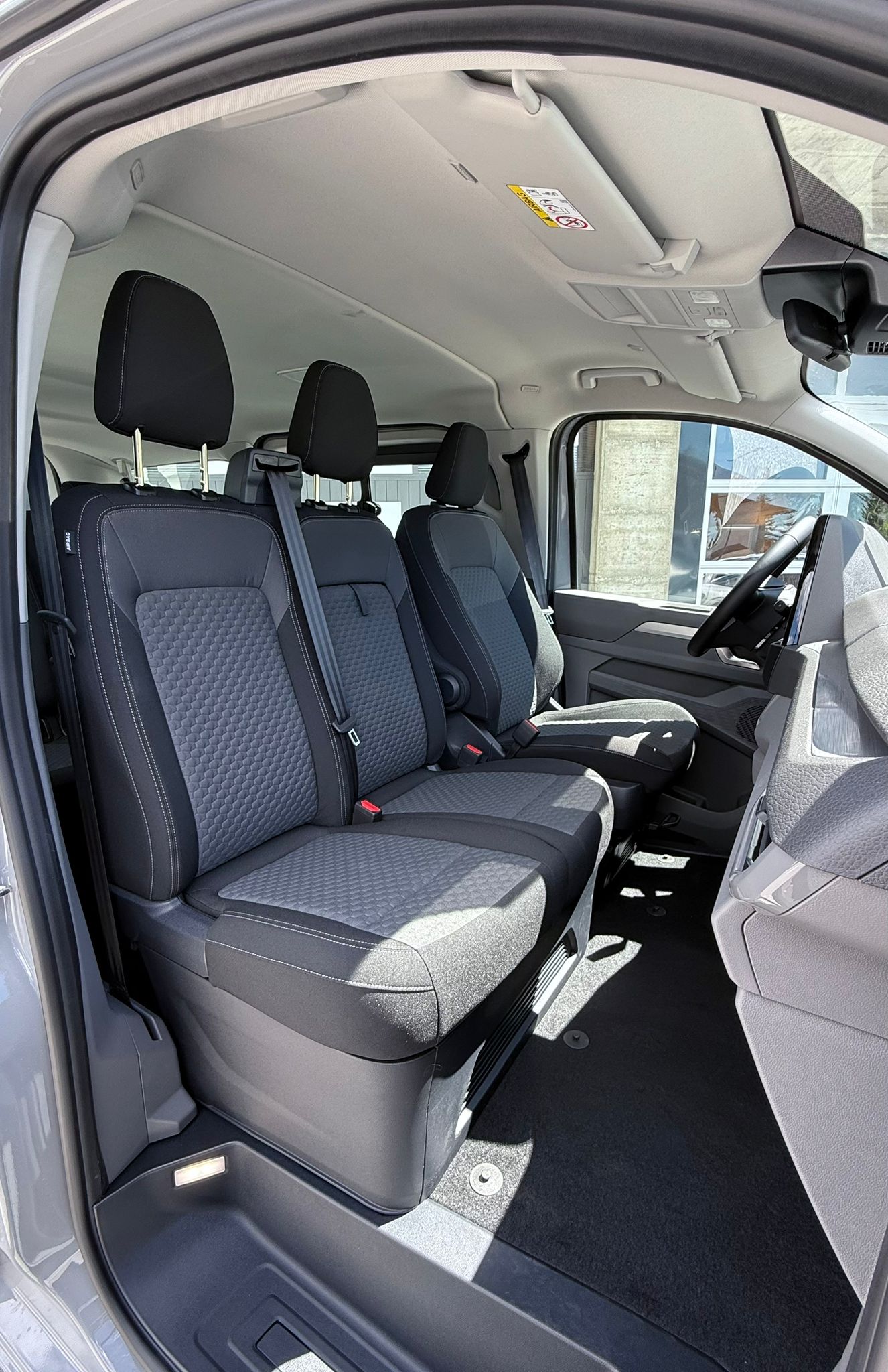 VW Caravelle 2.0 TDI Life Aut.8 4 Motion-image-11