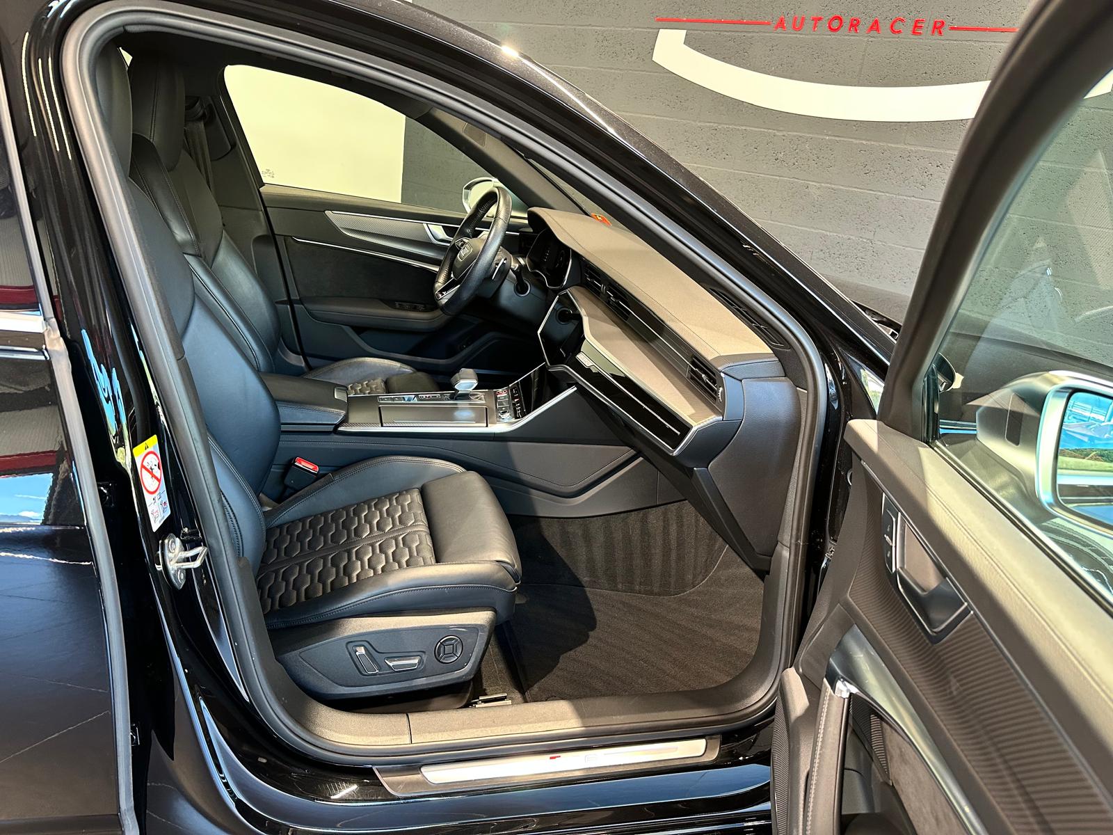 AUDI RS6 Avant 4.0 TFSI V8 quattro-image-9