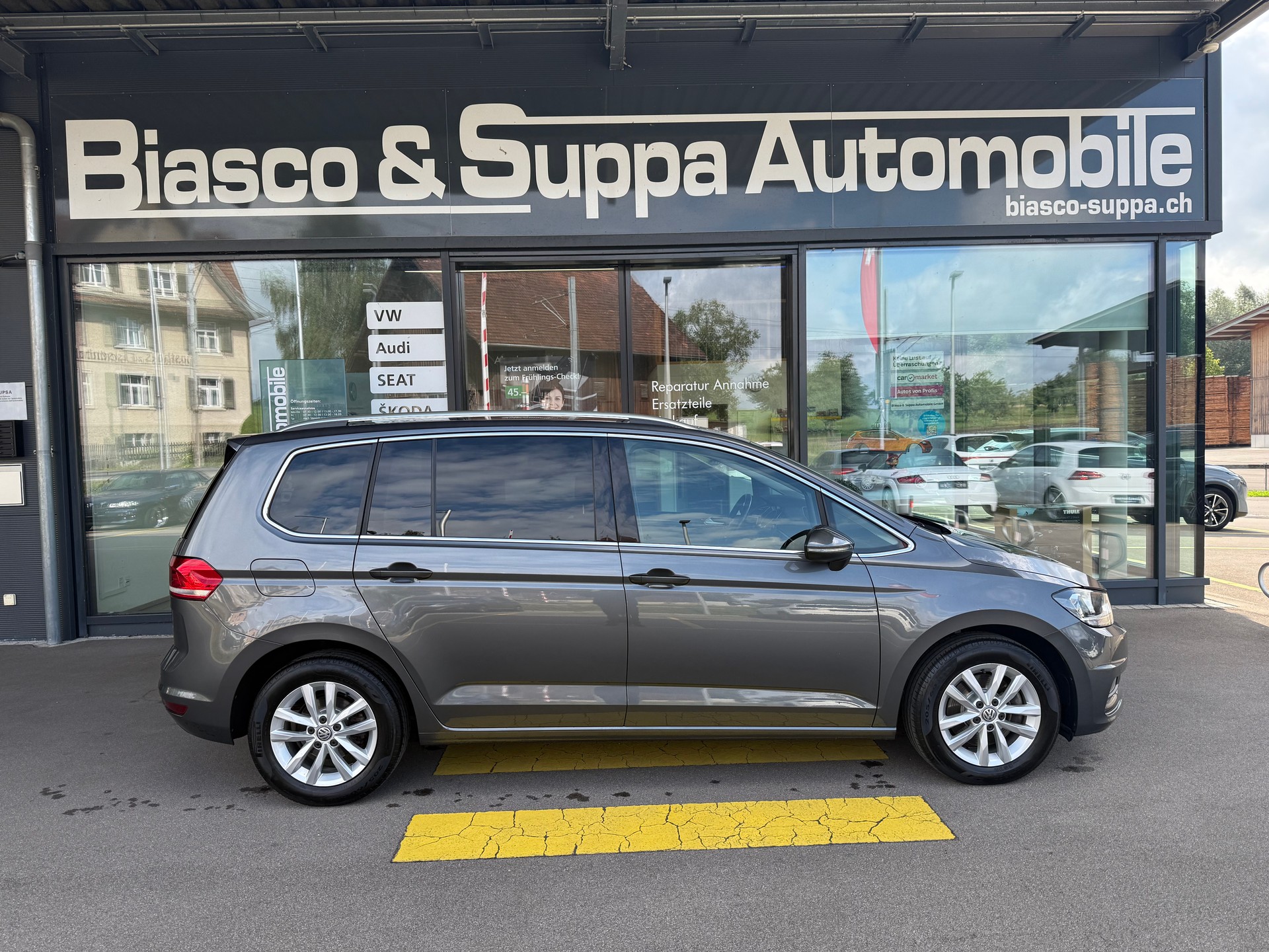 VW Touran 2.0 TDI SCR Highline DSG