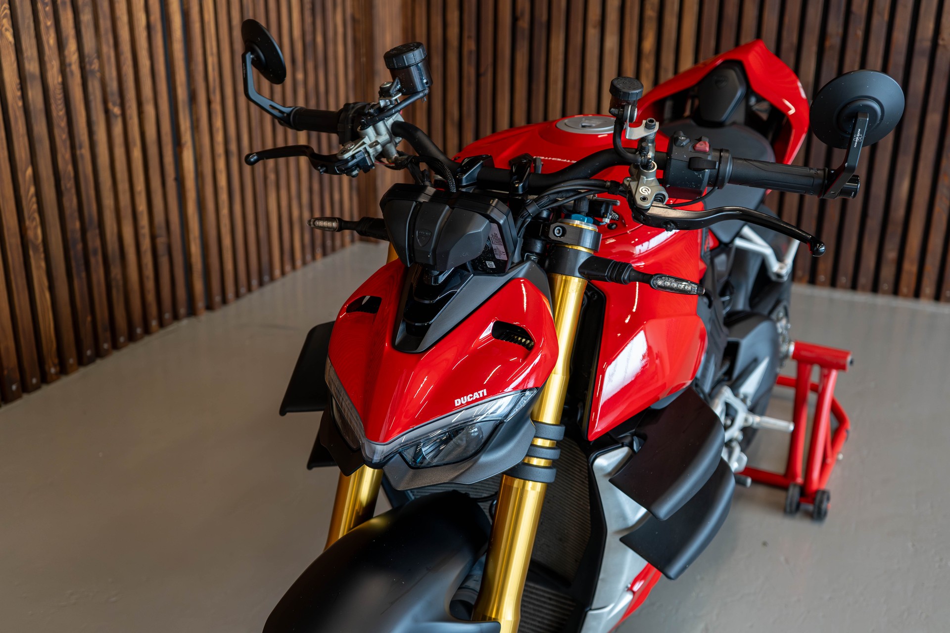 DUCATI Streetfighter V4 S-image-5