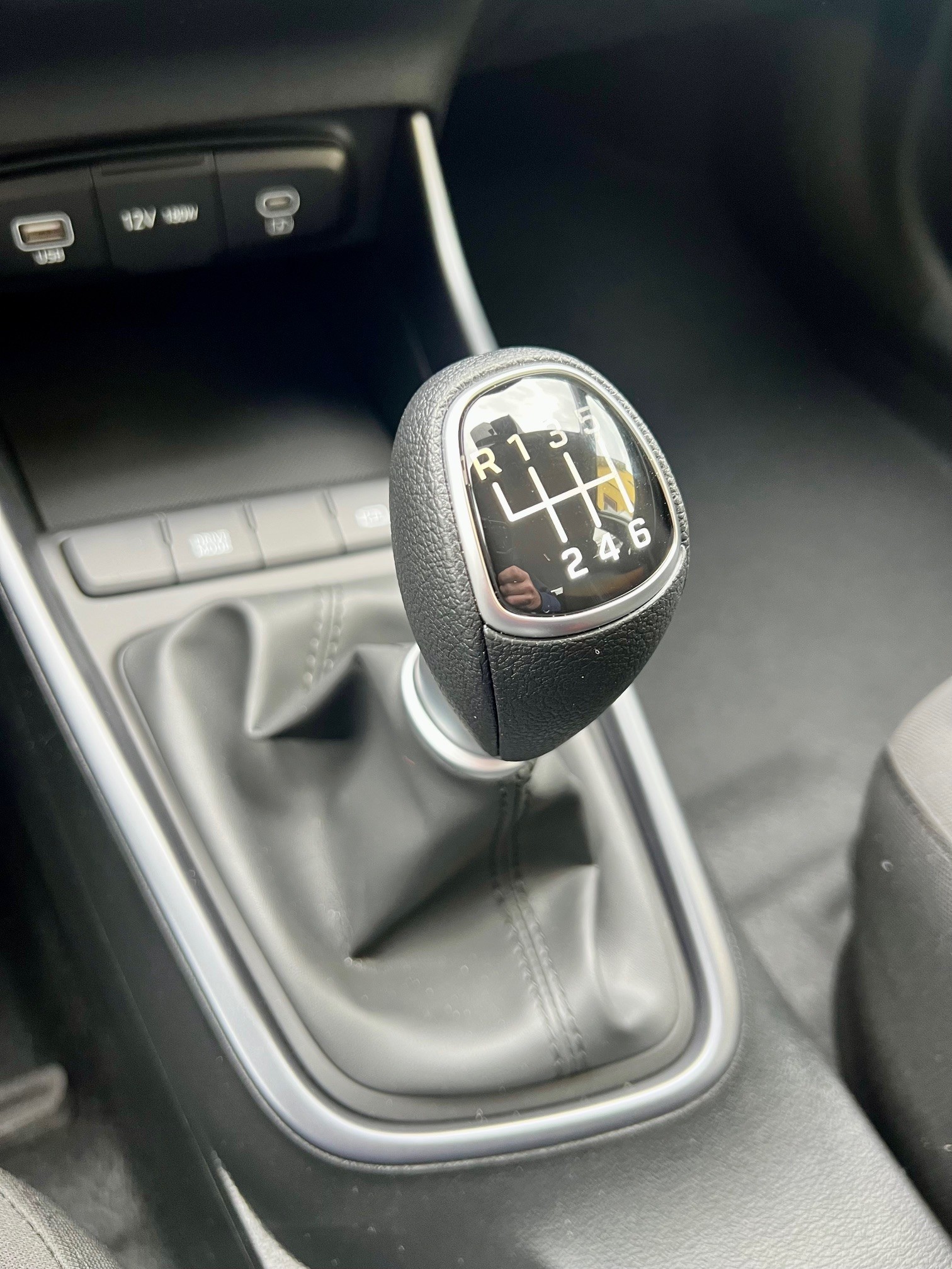 HYUNDAI i20 1.0 T-GDi Origo-image-7