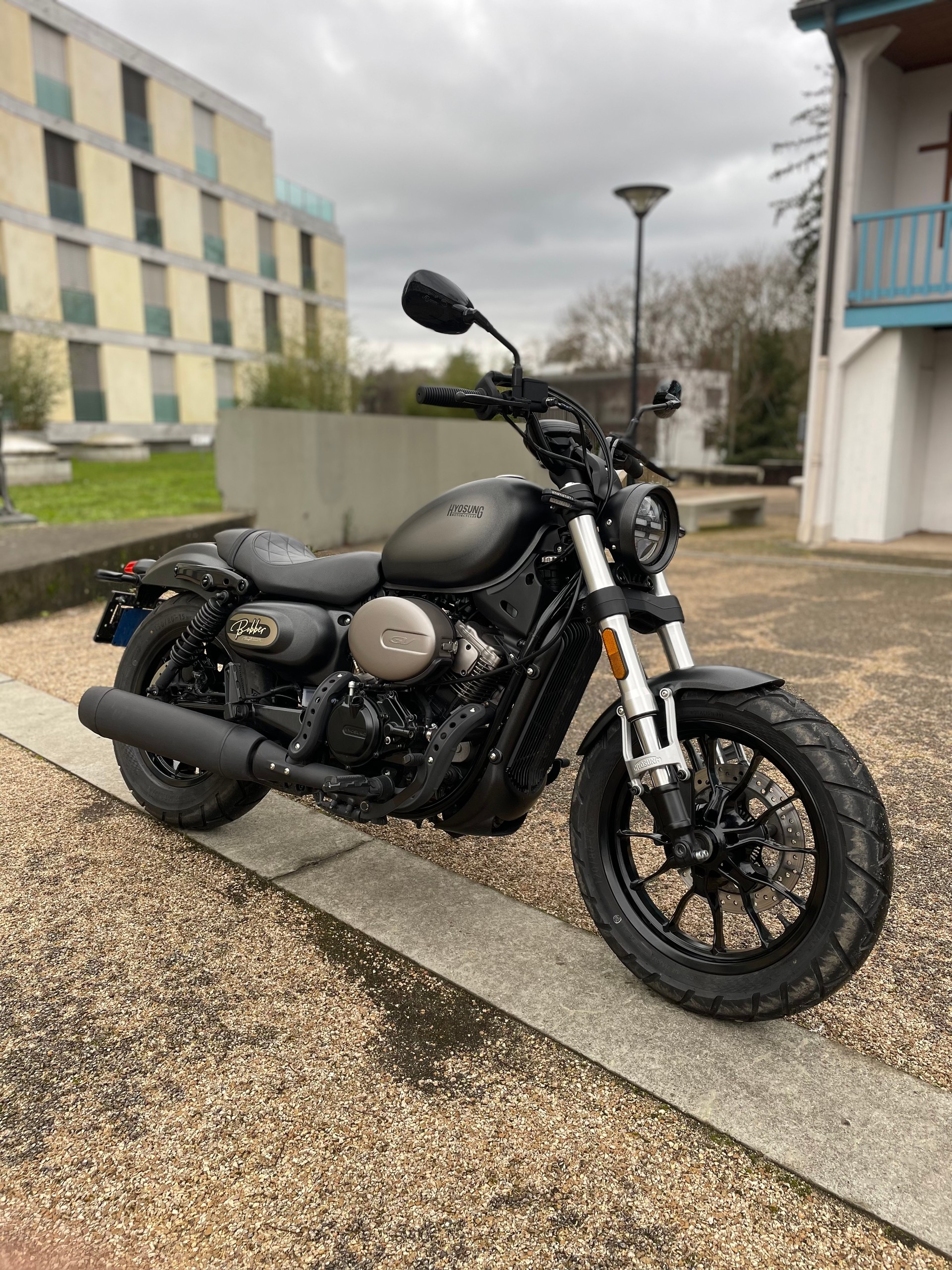 HYOSUNG GV 125 Bobber-image-0