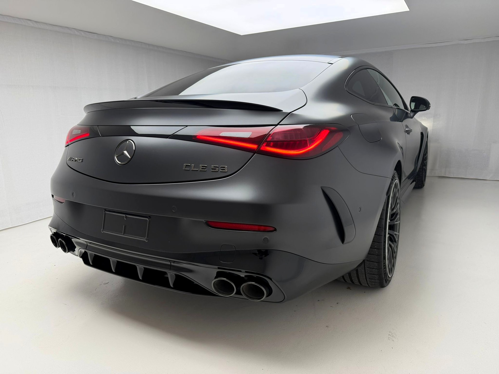 MERCEDES-BENZ CLE 53 Coupé AMG 4Matic+ 9G-Tronic / Frozen Black /-showroom-element-3