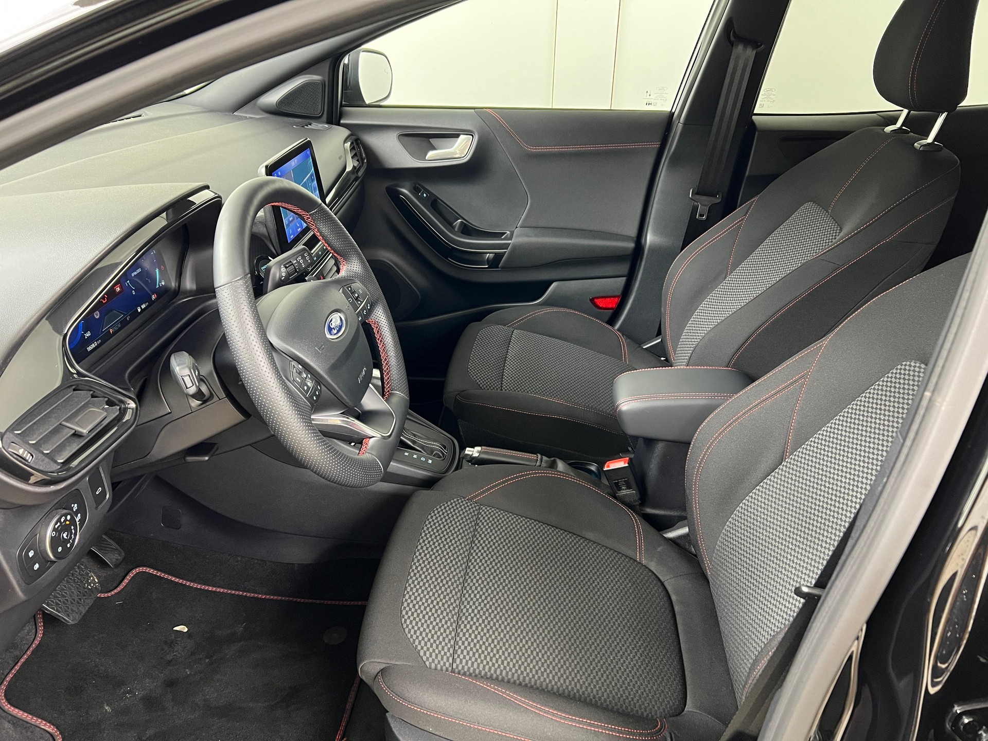 FORD Puma 1.0 EcoB Hybrid 155 ST-Line / ab 3,99% Leasing bei Abschluss einer Protect Autoversicherung-image-7