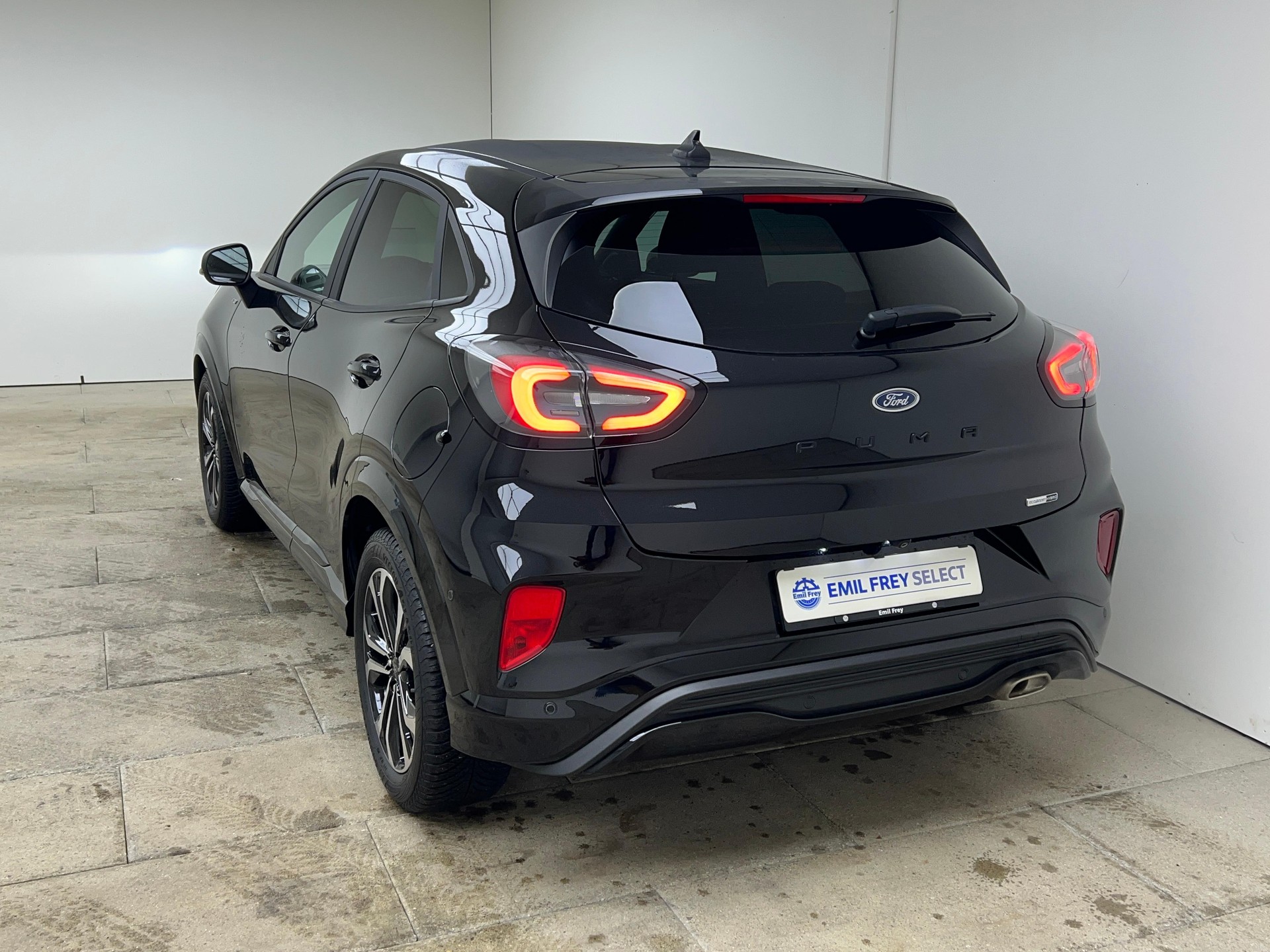 FORD Puma 1.0 EcoB Hybrid 155 ST-Line / ab 3,99% Leasing bei Abschluss einer Protect Autoversicherung-image-4