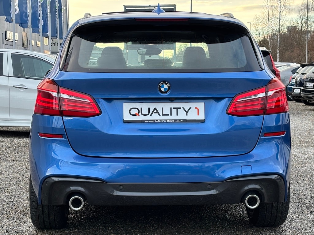 BMW 220i Active Tourer DKG M Sport-image-4