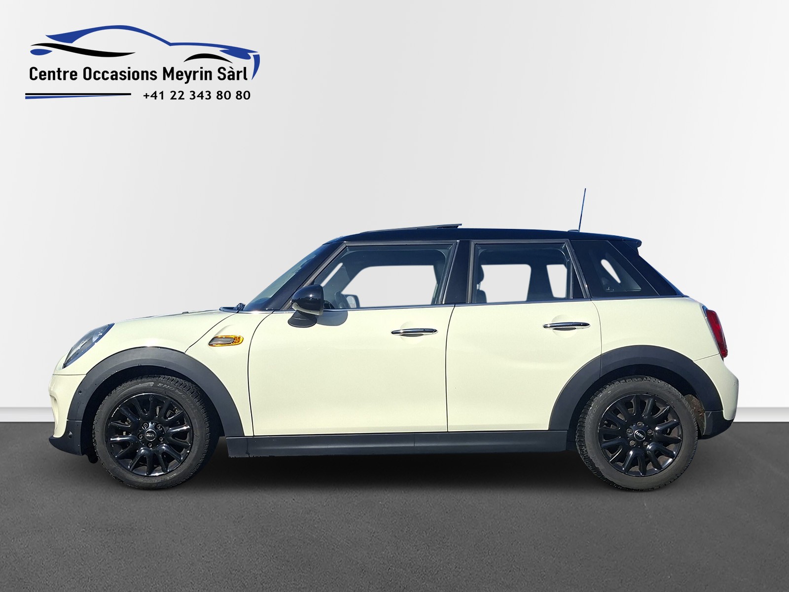 MINI Cooper Classic Edition Steptronic-showroom-element-1