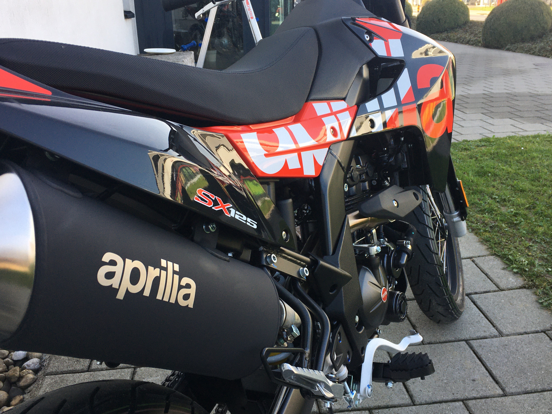 APRILIA SX 125-image-2