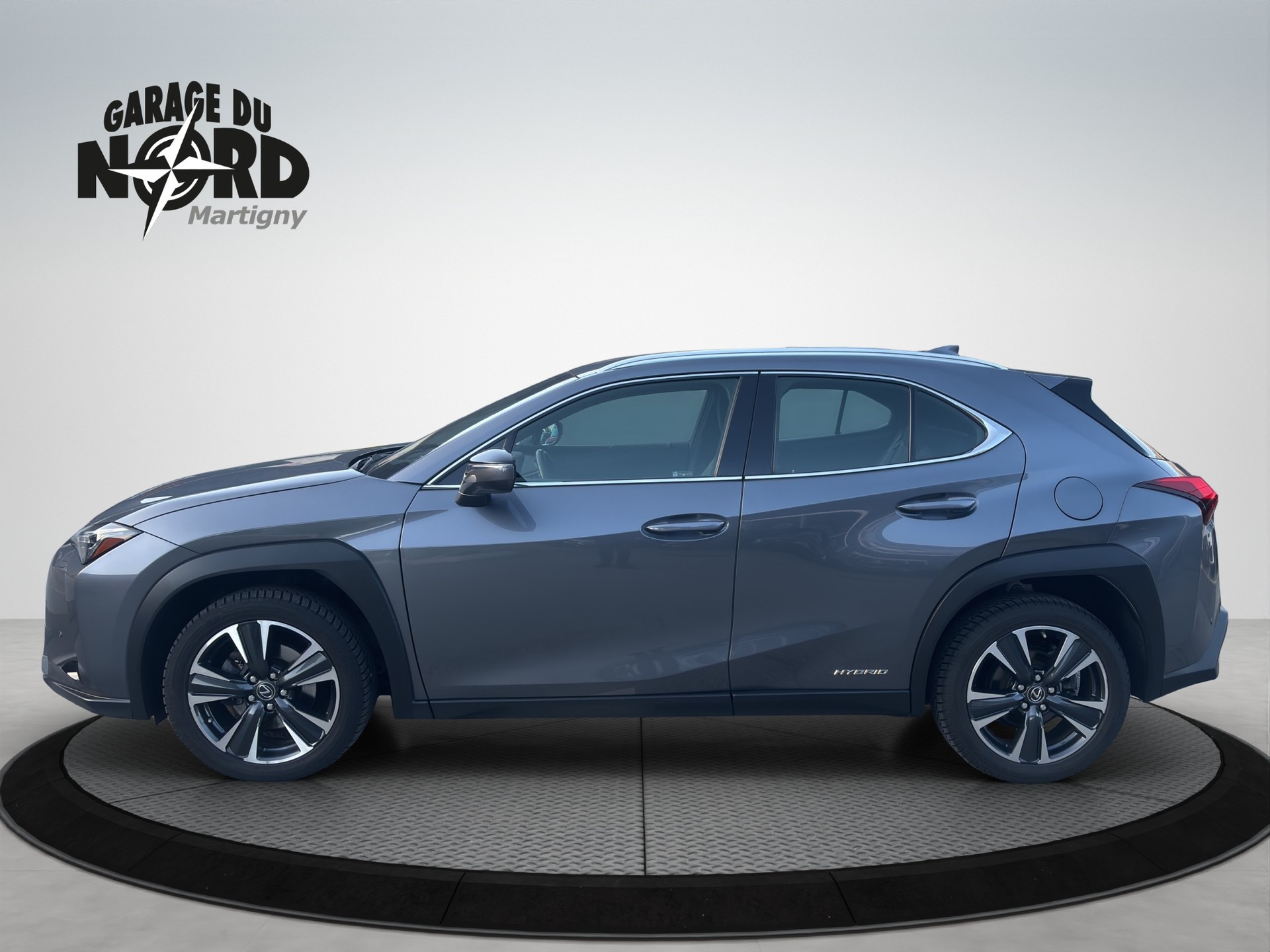 LEXUS UX 250h Attraction AWD Automatic-showroom-element-2