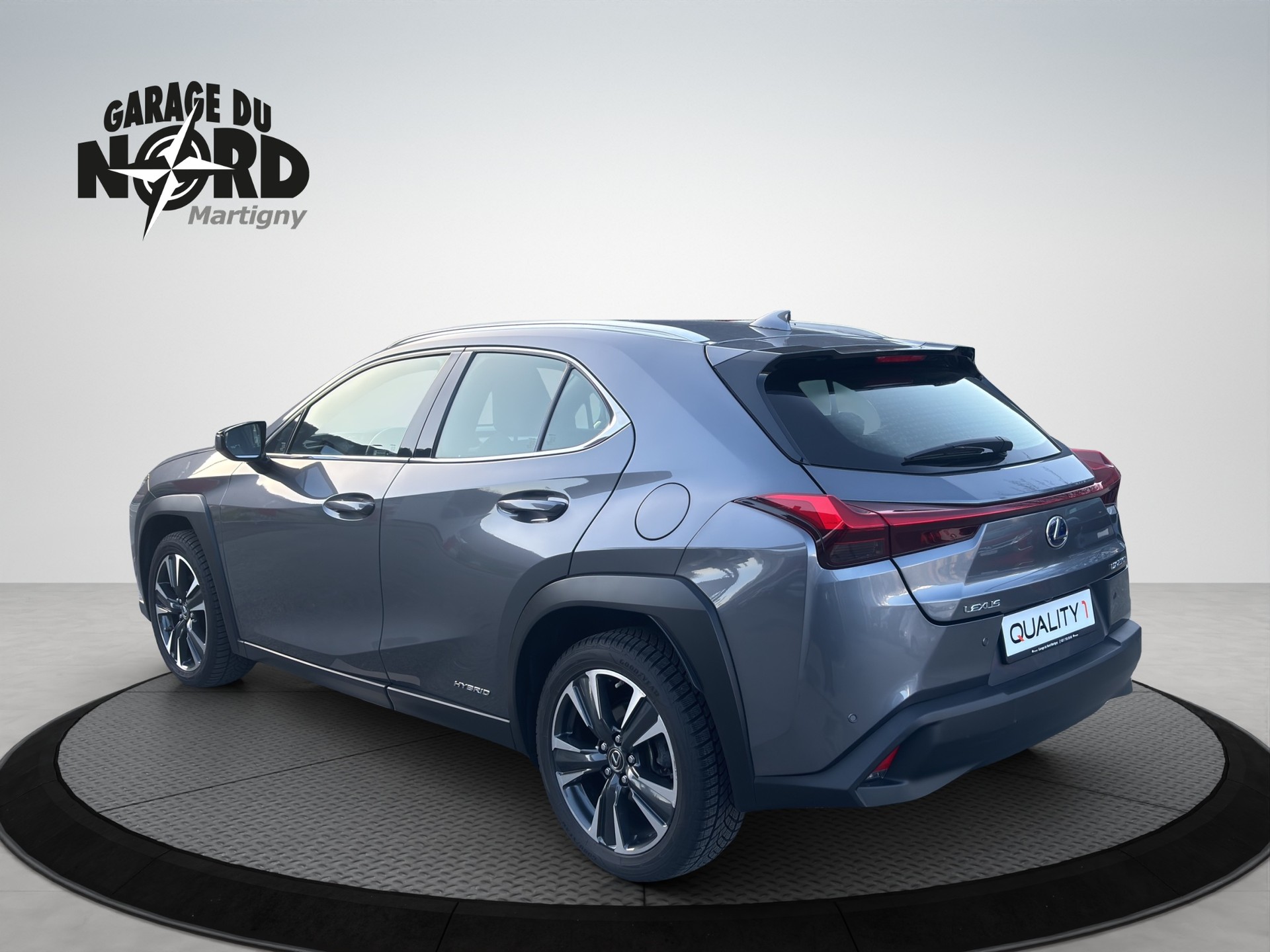 LEXUS UX 250h Attraction AWD Automatic-showroom-element-3