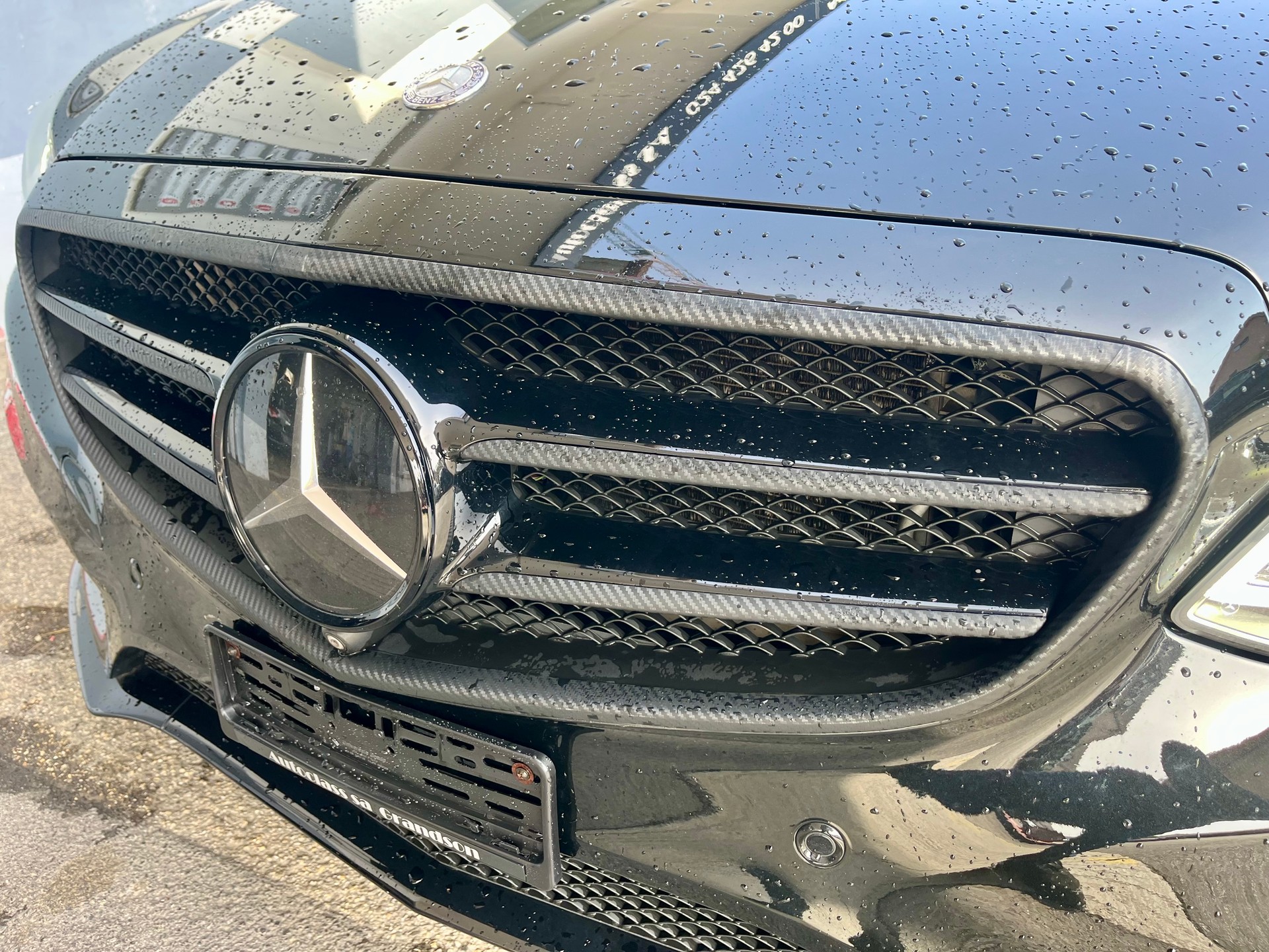 MERCEDES-BENZ E 500 Avantgarde 4Matic 7G-Tronic-image-5