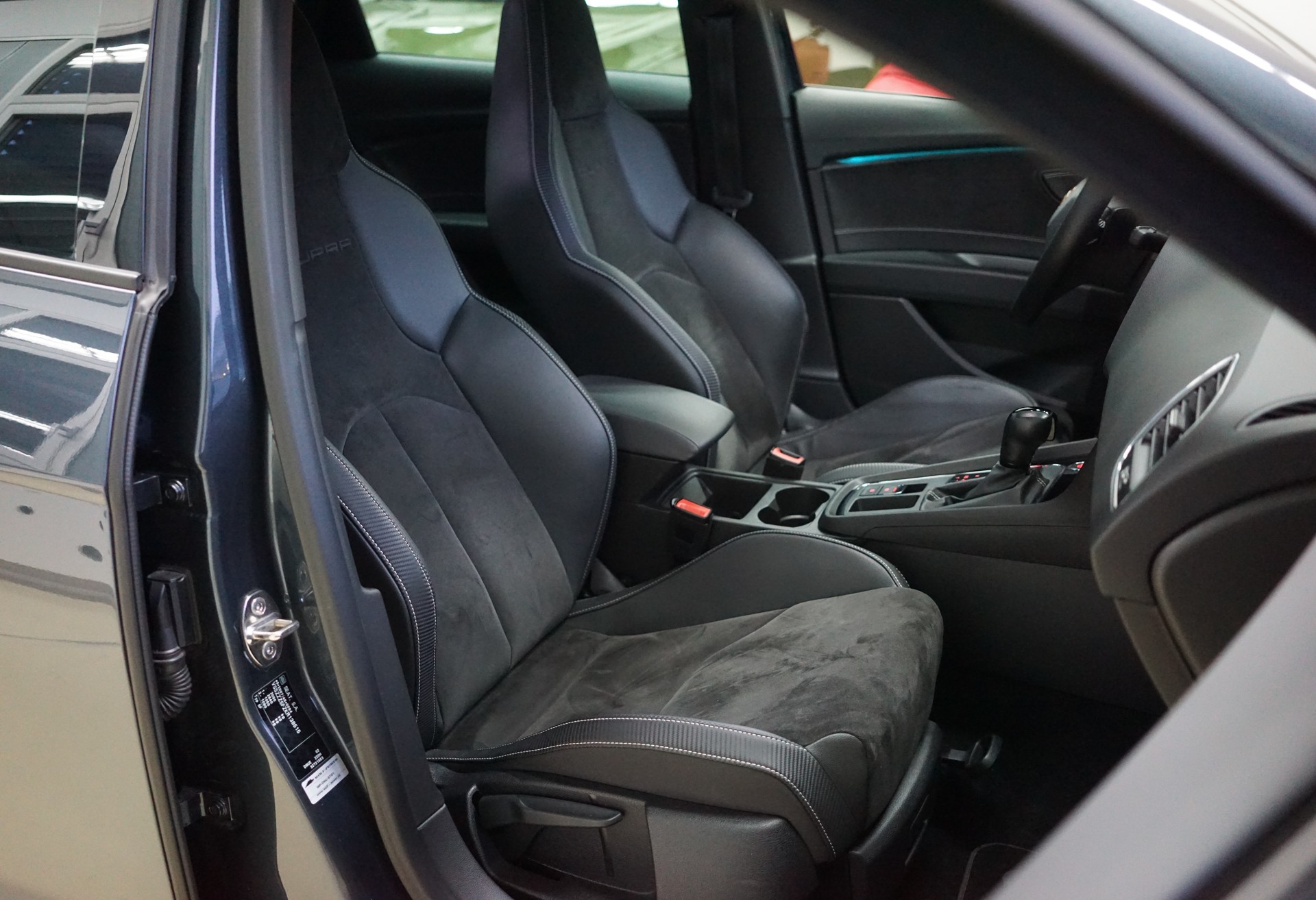 SEAT Leon ST 2.0 TSI Cupra 300 4 Drive DSG / Wolfpower 480Ps. & 580Nm-image-31