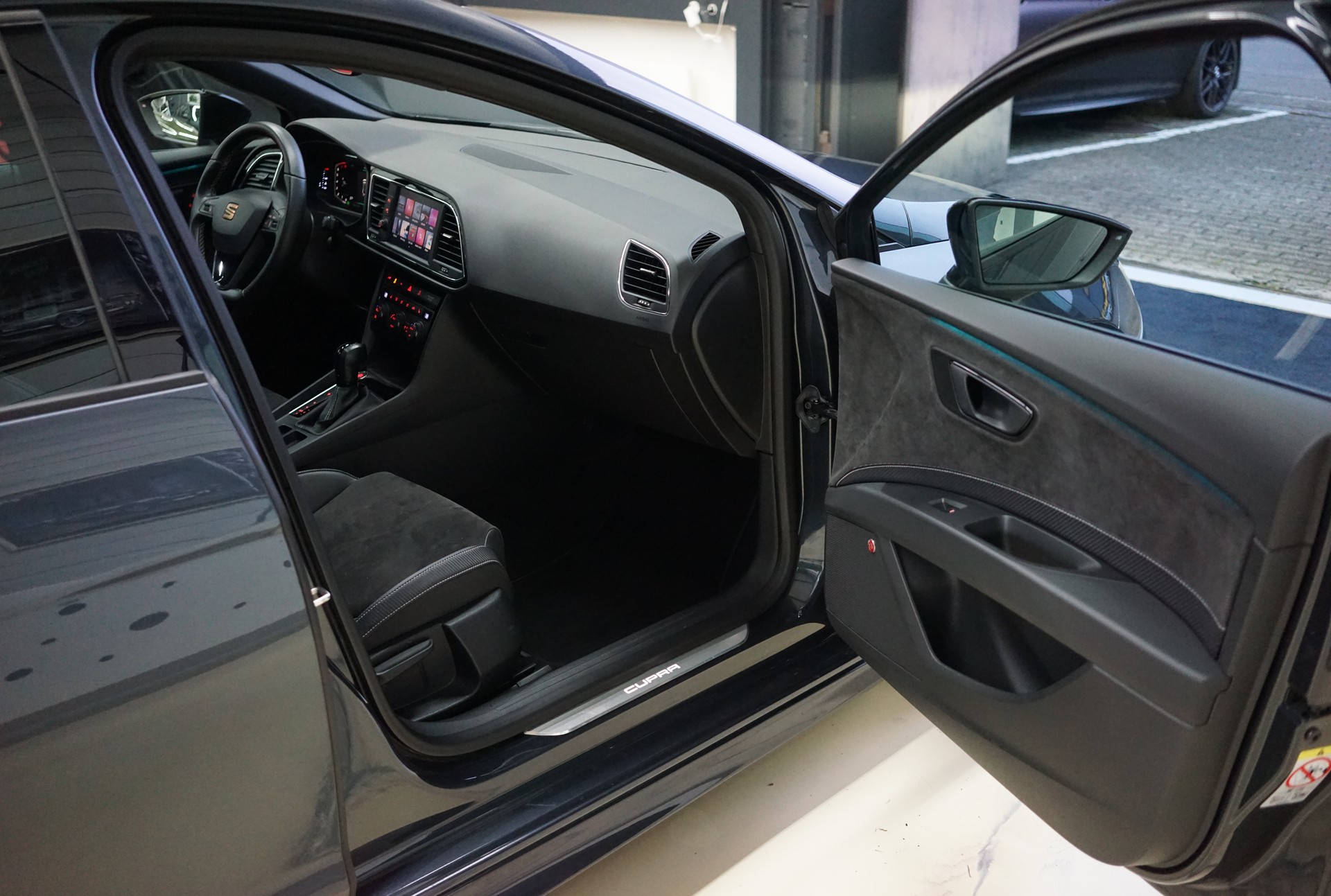 SEAT Leon ST 2.0 TSI Cupra 300 4 Drive DSG / Wolfpower 480Ps. & 580Nm-image-26