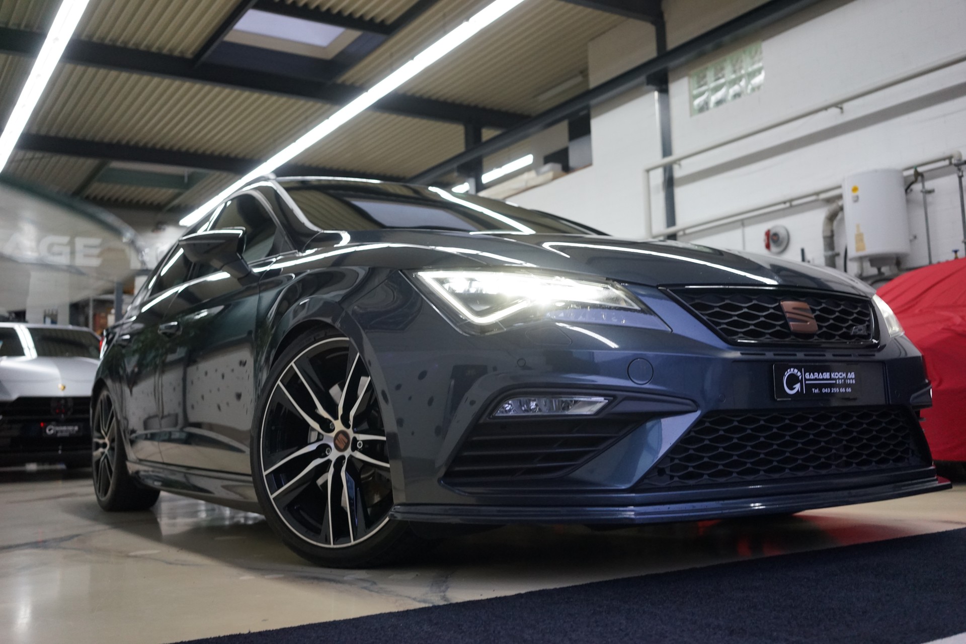 SEAT Leon ST 2.0 TSI Cupra 300 4 Drive DSG / Wolfpower 480Ps. & 580Nm-image-13