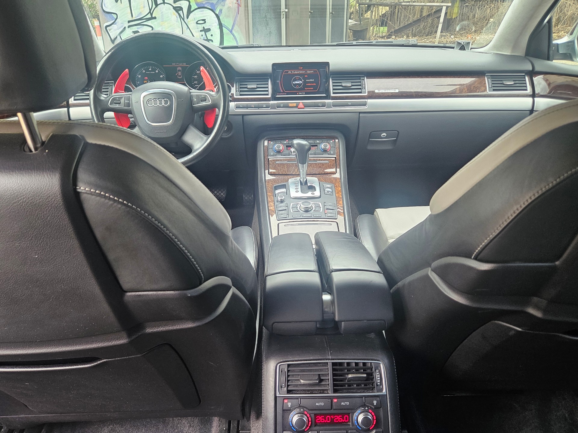 AUDI S8 5.2 V10 quattro tiptronic-image-12