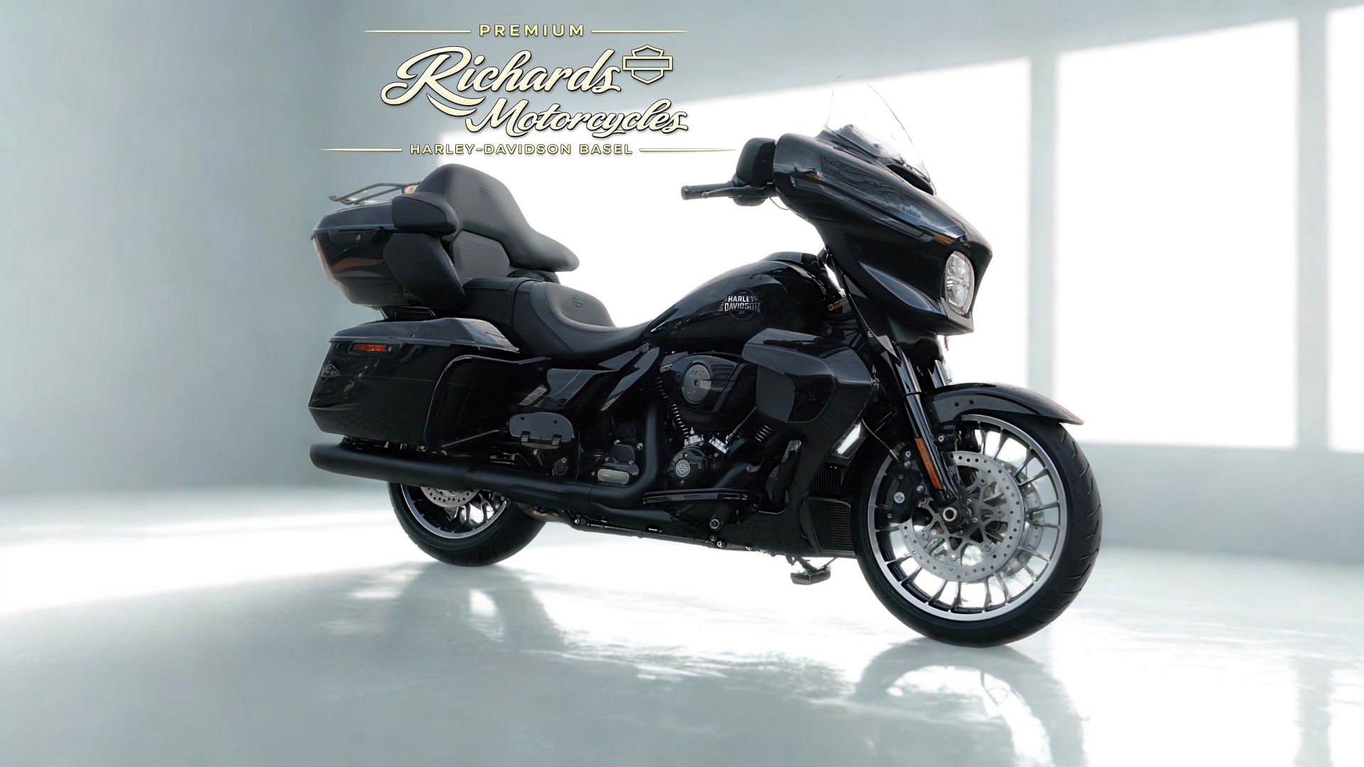 HARLEY-DAVIDSON FLHXL-image-1