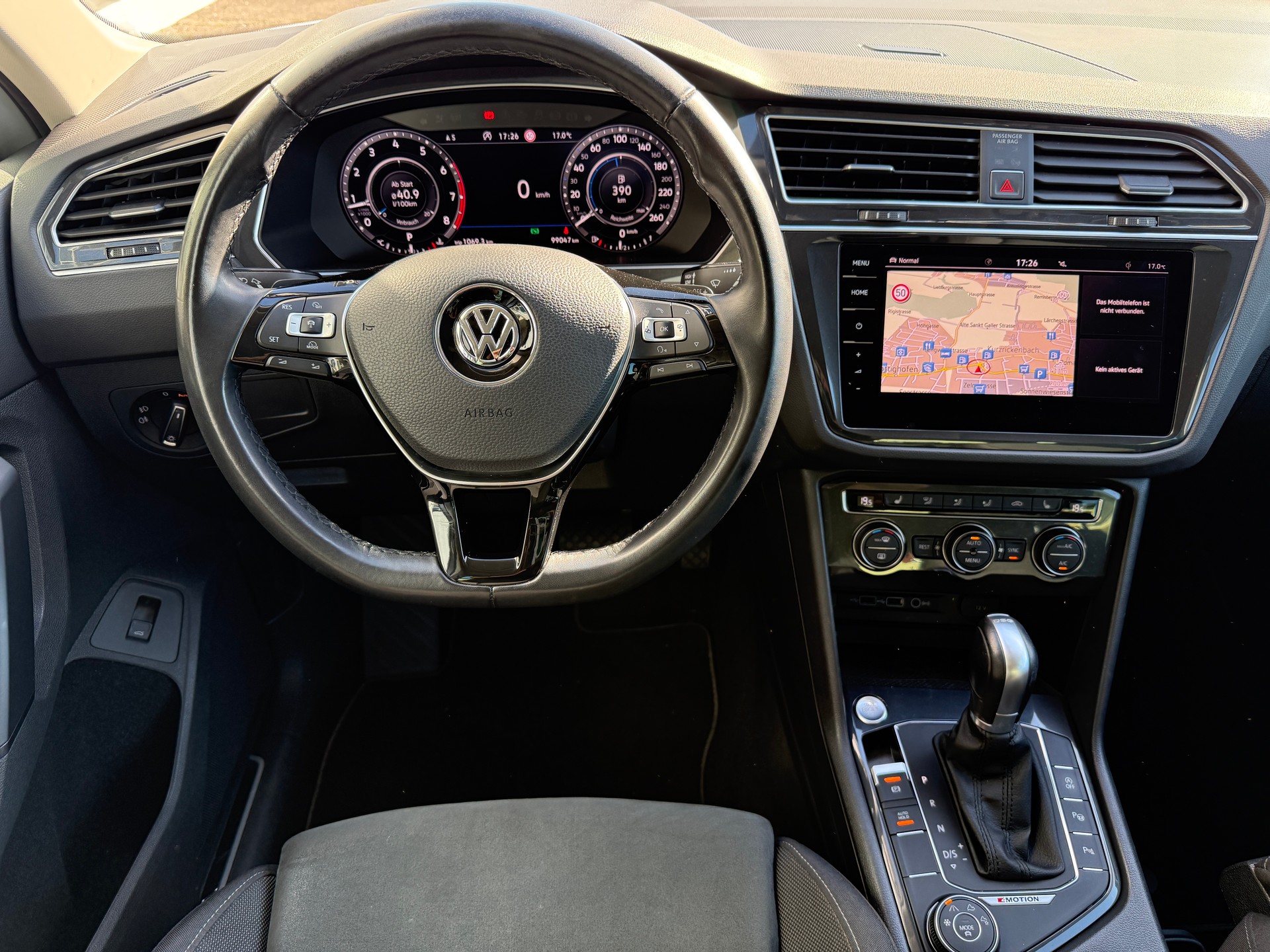 VW Tiguan 1.4TSI Comfortline 4Motion DSG *** DISTANZREGELUNG***-image-8
