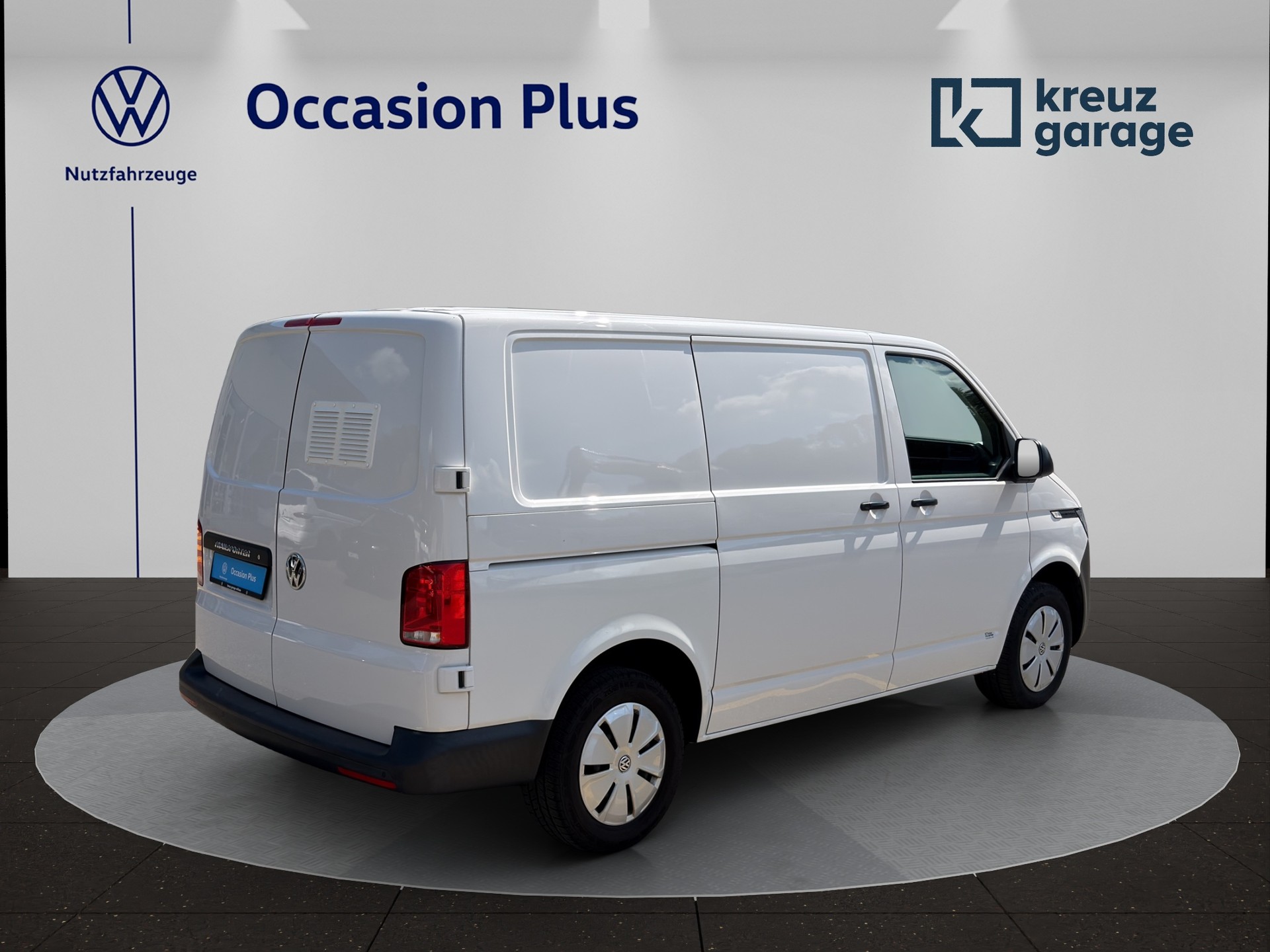 VW T6.1 2.0 TDI Entry-image-2
