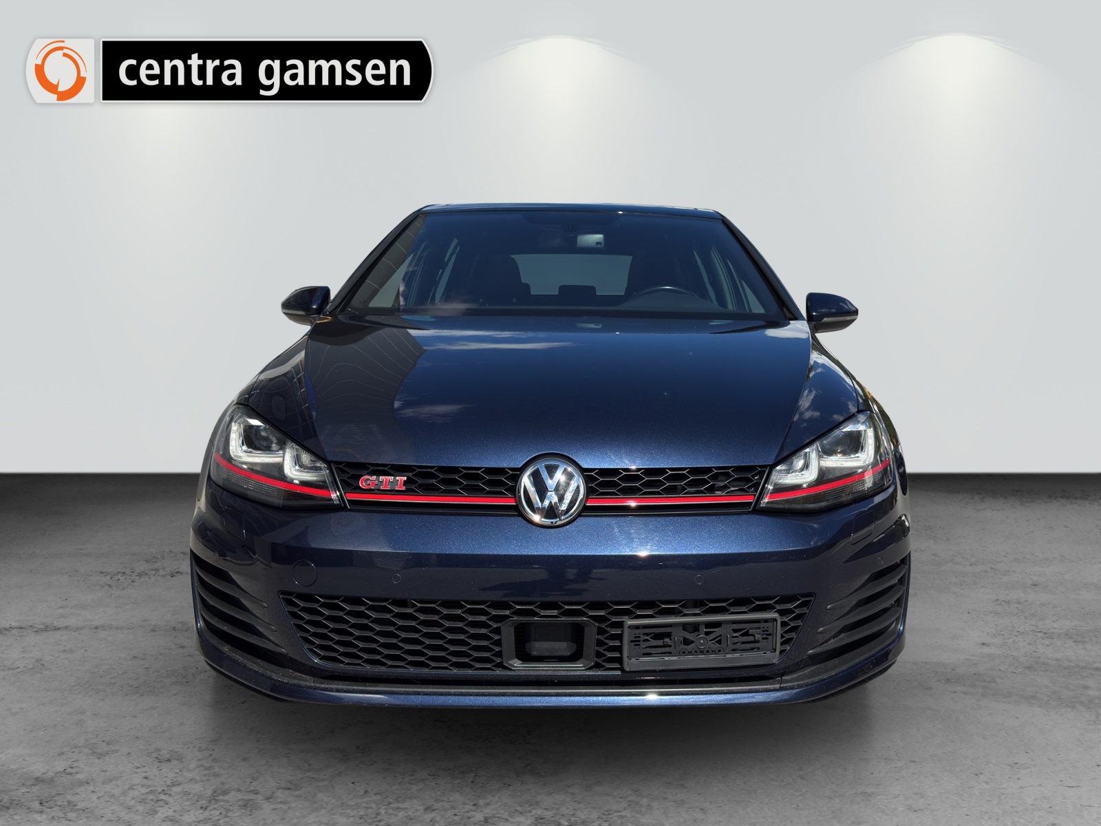 VW Golf 2.0 TSI GTI Performance DSG-showroom-element-1