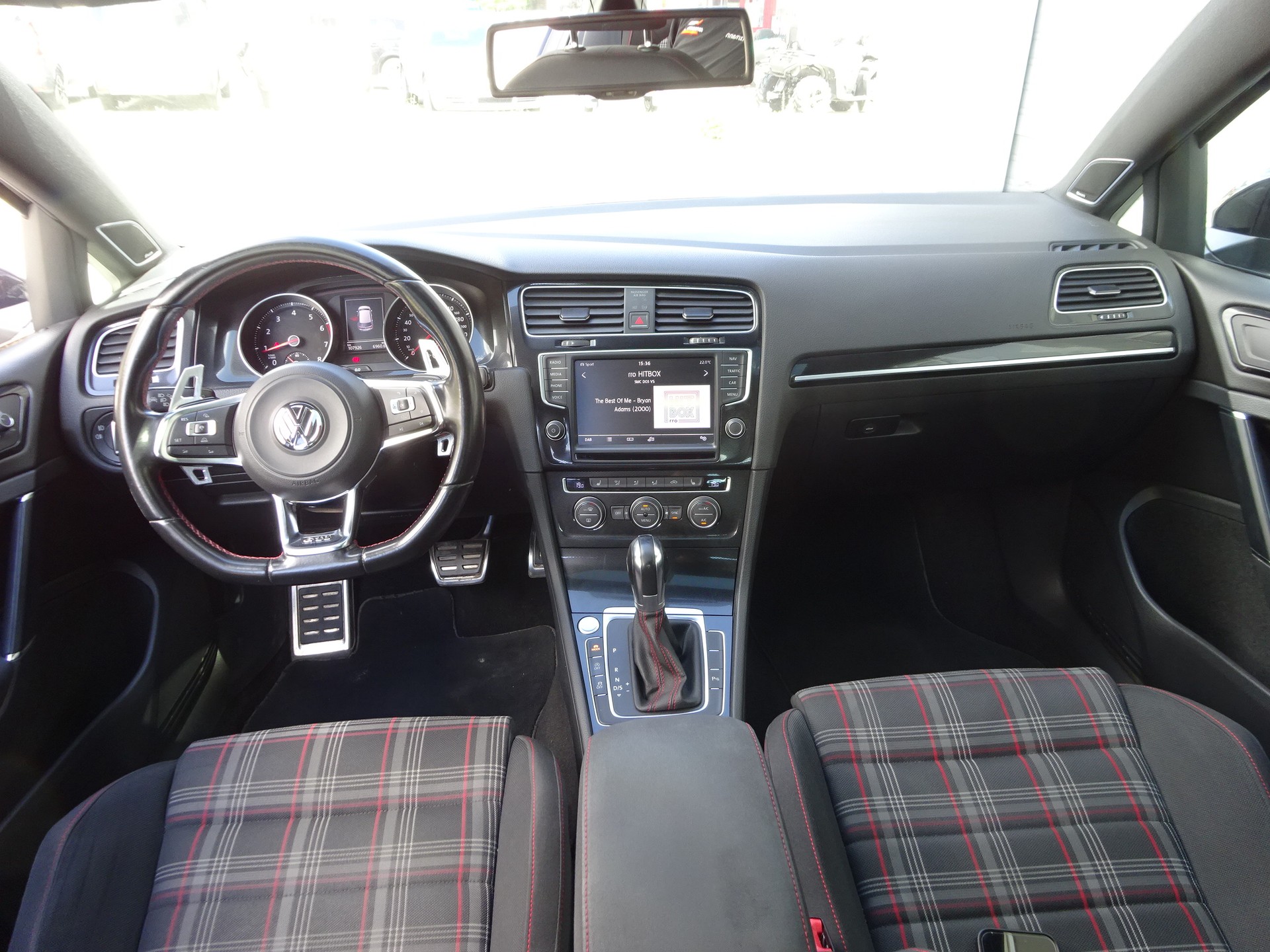 VW Golf 2.0 TSI GTI Performance DSG-image-17