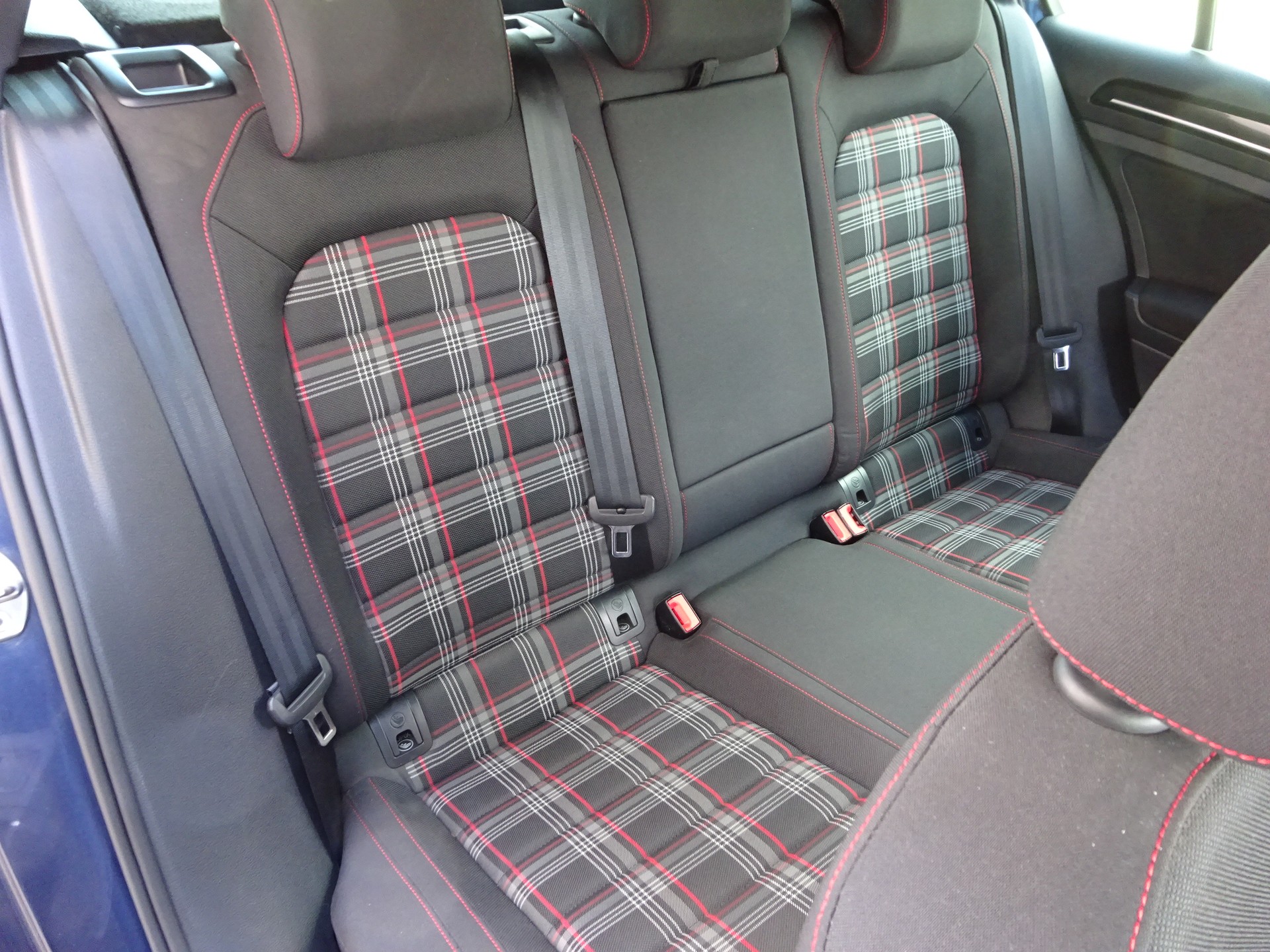 VW Golf 2.0 TSI GTI Performance DSG-image-23